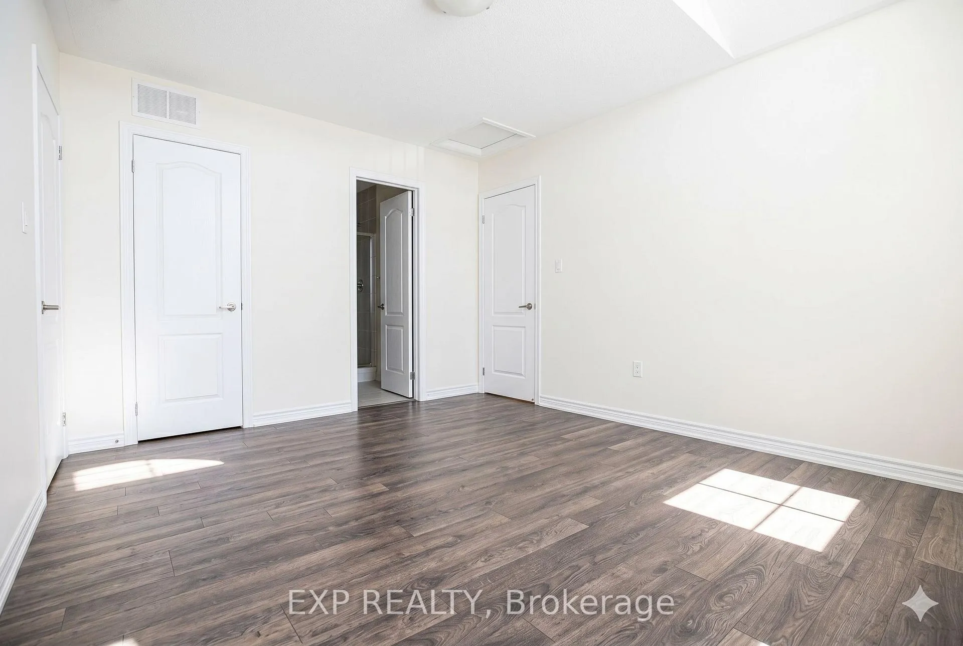 Photo 8 of 374 Arthur Bonner Avenue, Markham, Cornell — HOMEH