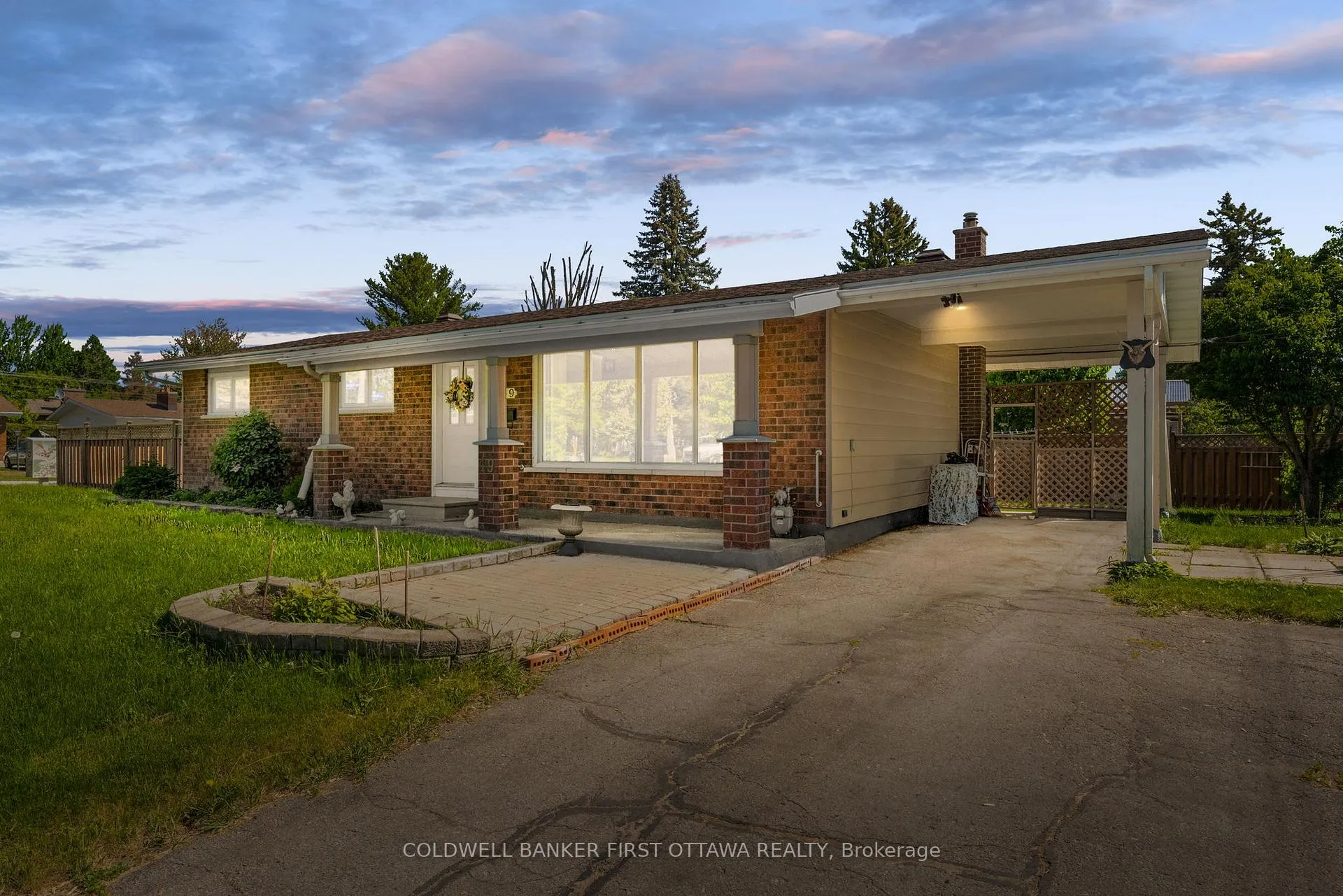 Photo 1 of 49 Higwood Drive, Ottawa, City View/Skyline/Fisher Heights/Parkwood Hills — HOMEH