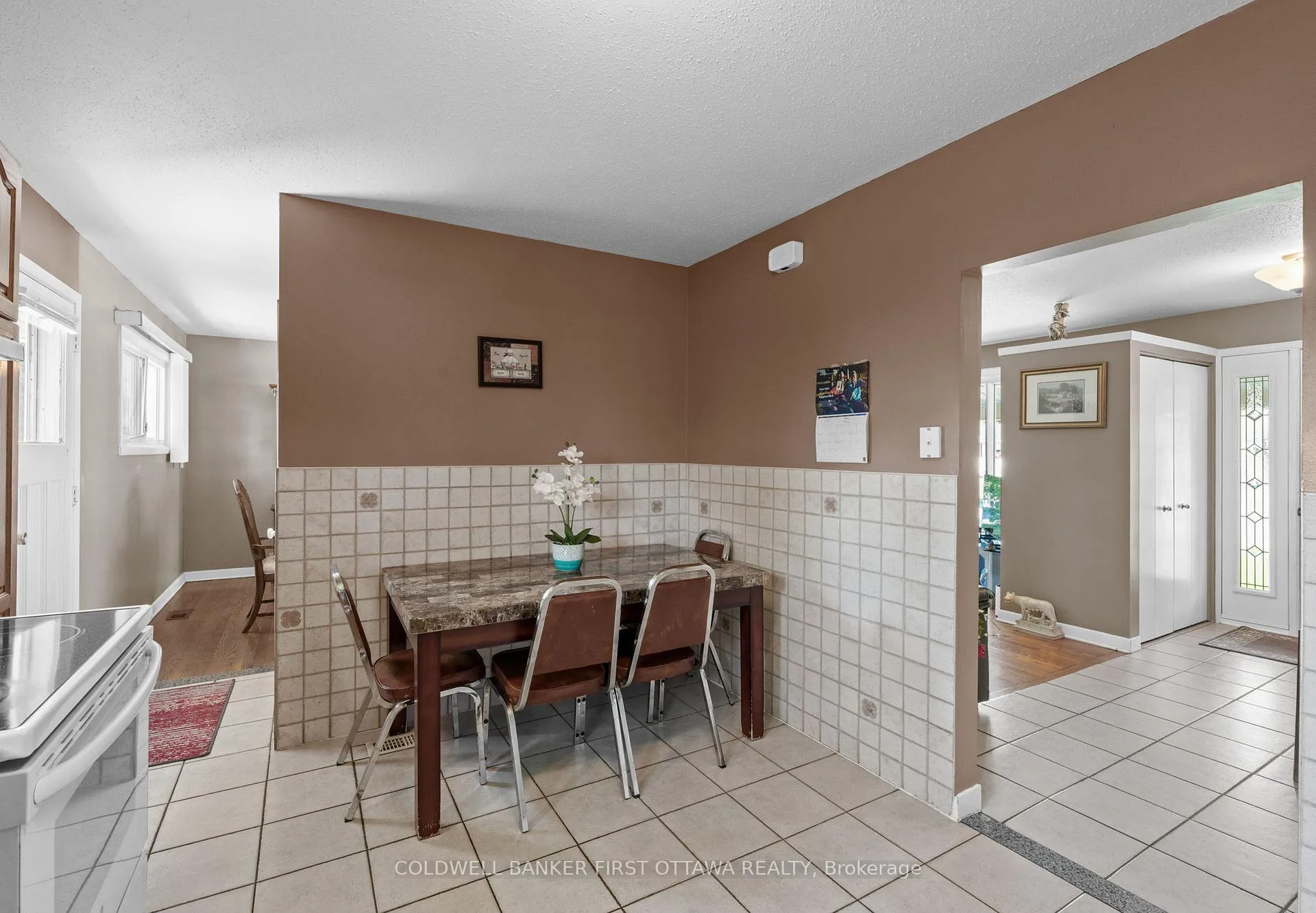 Photo 16 of 49 Higwood Drive, Ottawa, City View/Skyline/Fisher Heights/Parkwood Hills — HOMEH