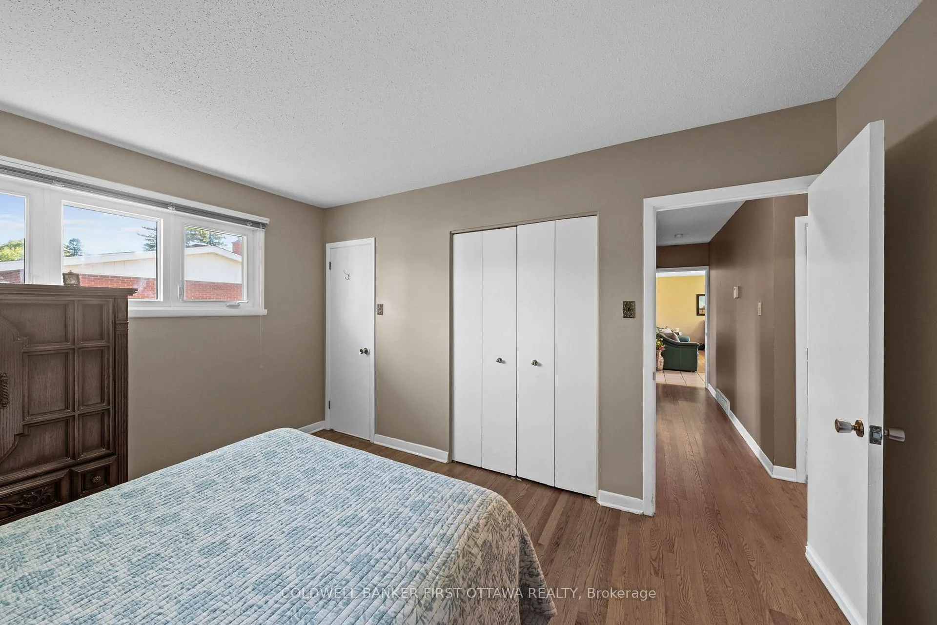 Photo 20 of 49 Higwood Drive, Ottawa, City View/Skyline/Fisher Heights/Parkwood Hills — HOMEH