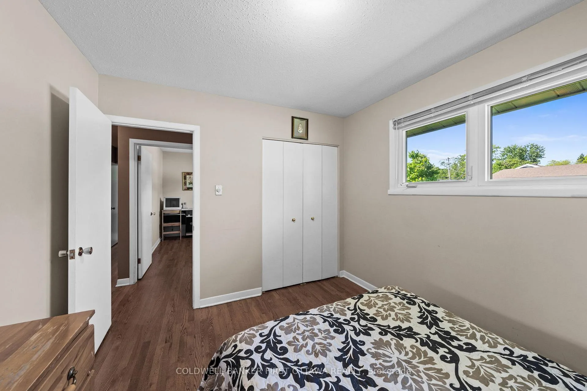Photo 23 of 49 Higwood Drive, Ottawa, City View/Skyline/Fisher Heights/Parkwood Hills — HOMEH