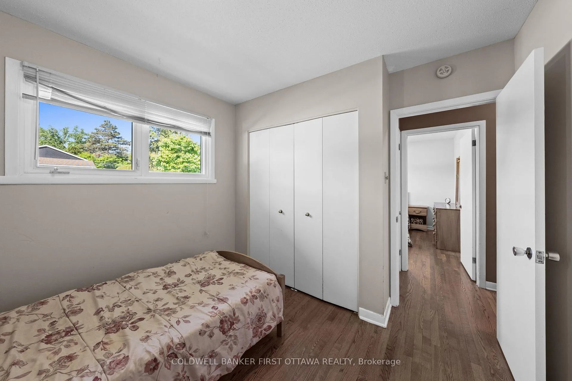 Photo 25 of 49 Higwood Drive, Ottawa, City View/Skyline/Fisher Heights/Parkwood Hills — HOMEH