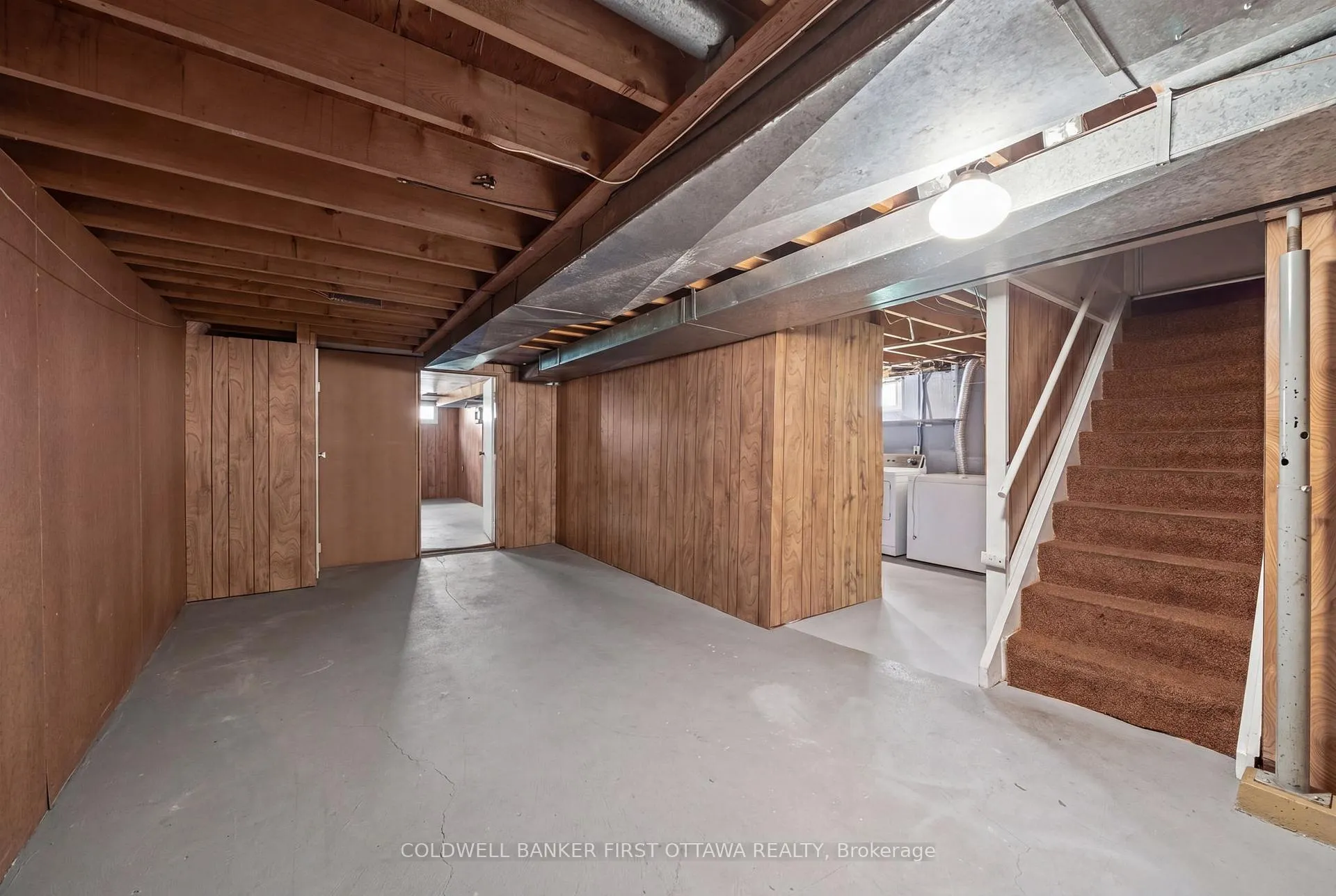 Photo 27 of 49 Higwood Drive, Ottawa, City View/Skyline/Fisher Heights/Parkwood Hills — HOMEH