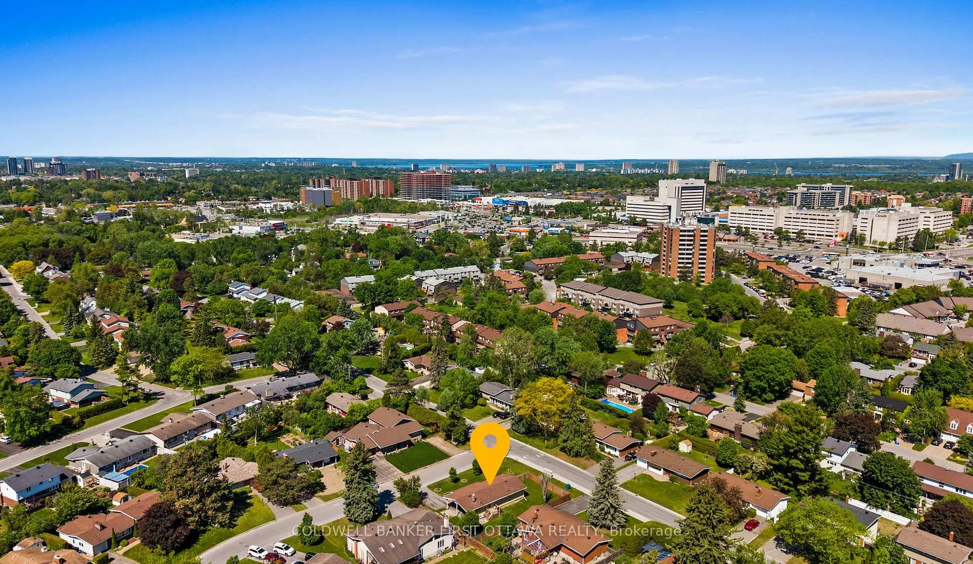 Photo 42 of 49 Higwood Drive, Ottawa, City View/Skyline/Fisher Heights/Parkwood Hills — HOMEH