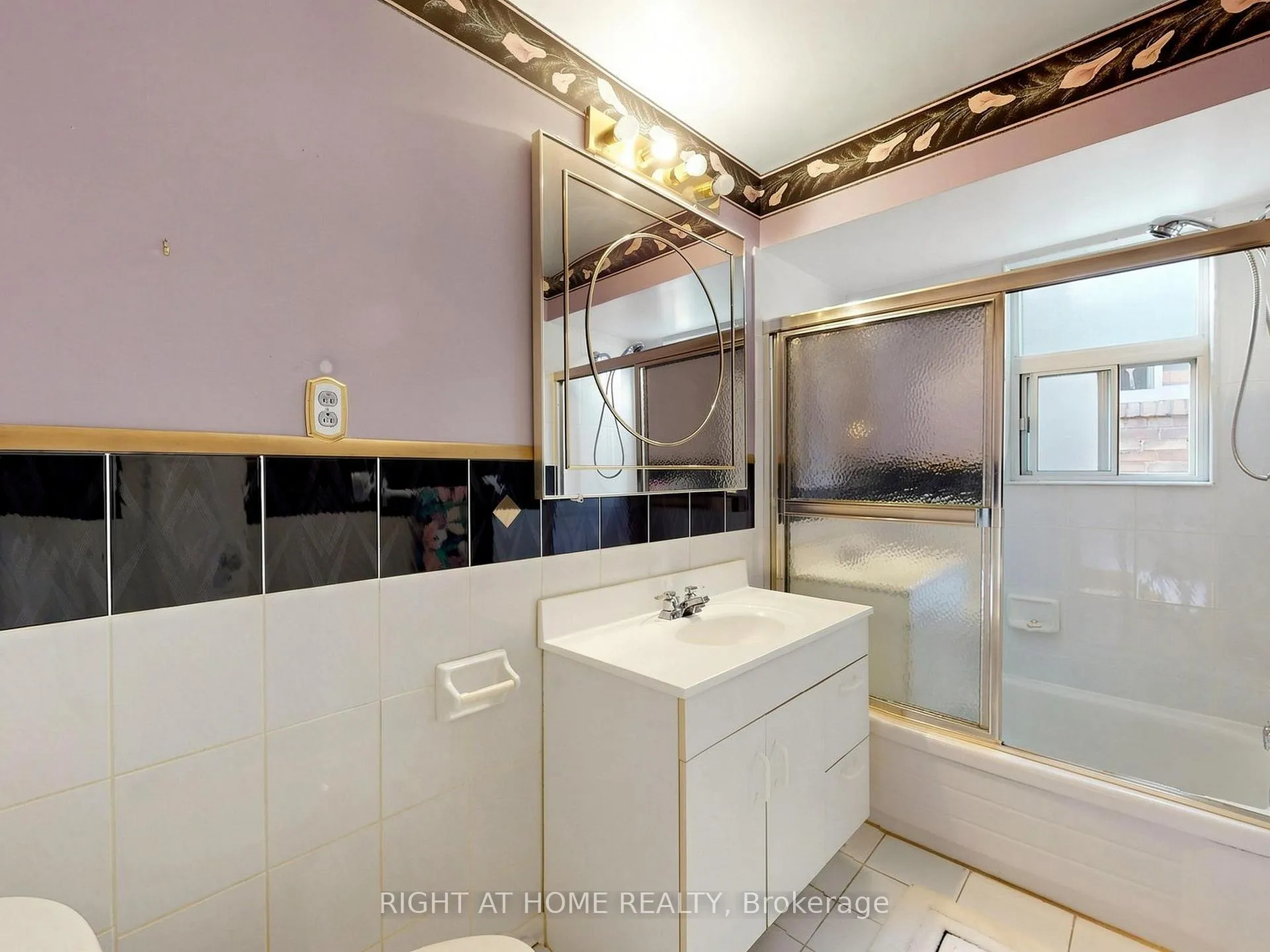 Photo 26 of 86 Caithness Avenue, Toronto, Danforth — HOMEH
