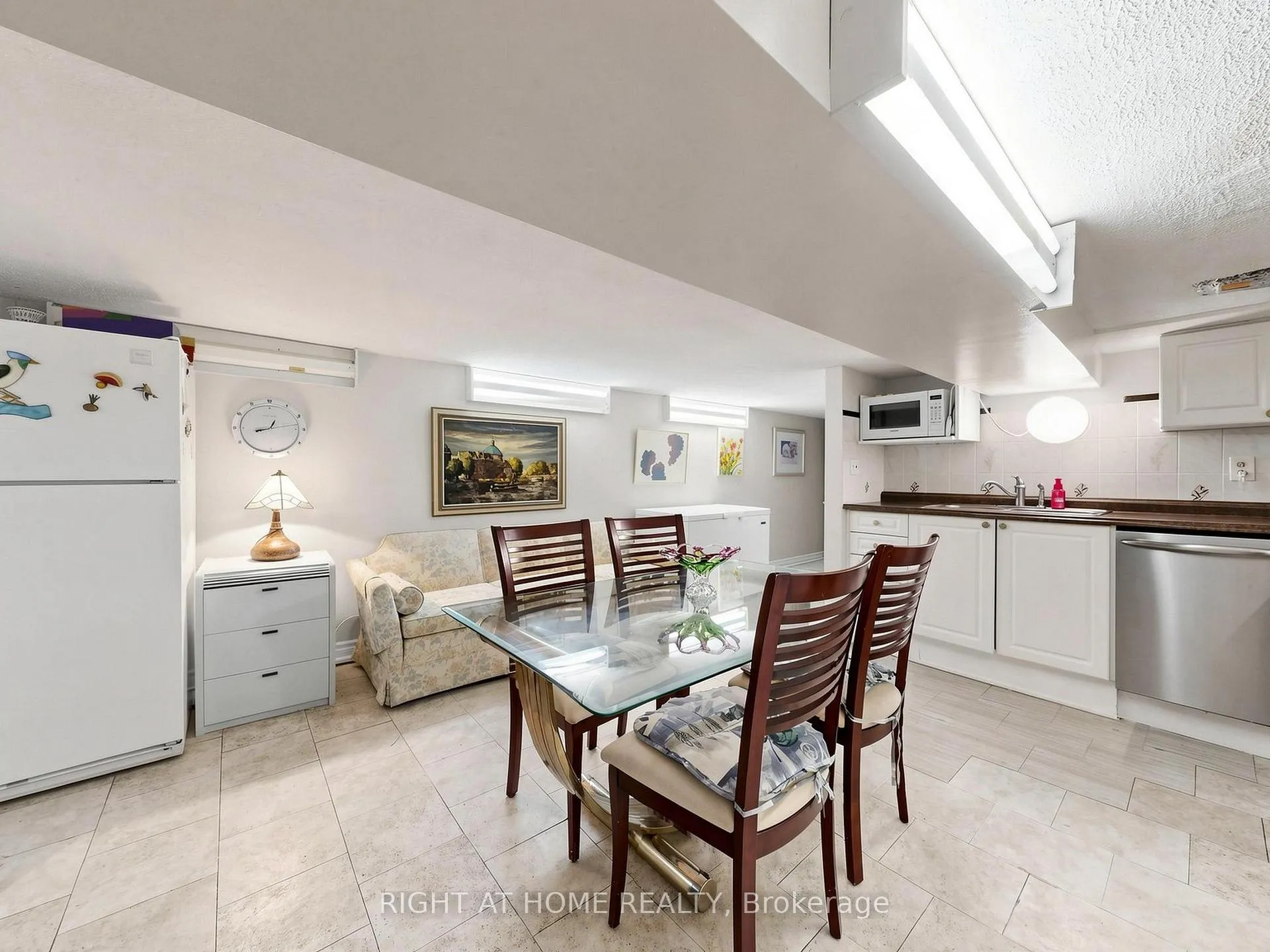 Photo 31 of 86 Caithness Avenue, Toronto, Danforth — HOMEH
