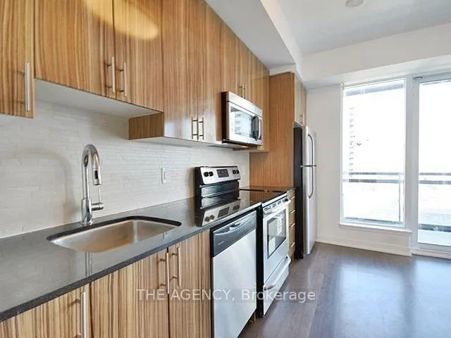 Photo 2 of Unit 1302, 225 Sackville Street, Toronto, Regent Park — HOMEH