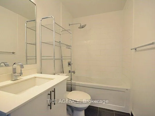 Photo 8 of Unit 1302, 225 Sackville Street, Toronto, Regent Park — HOMEH