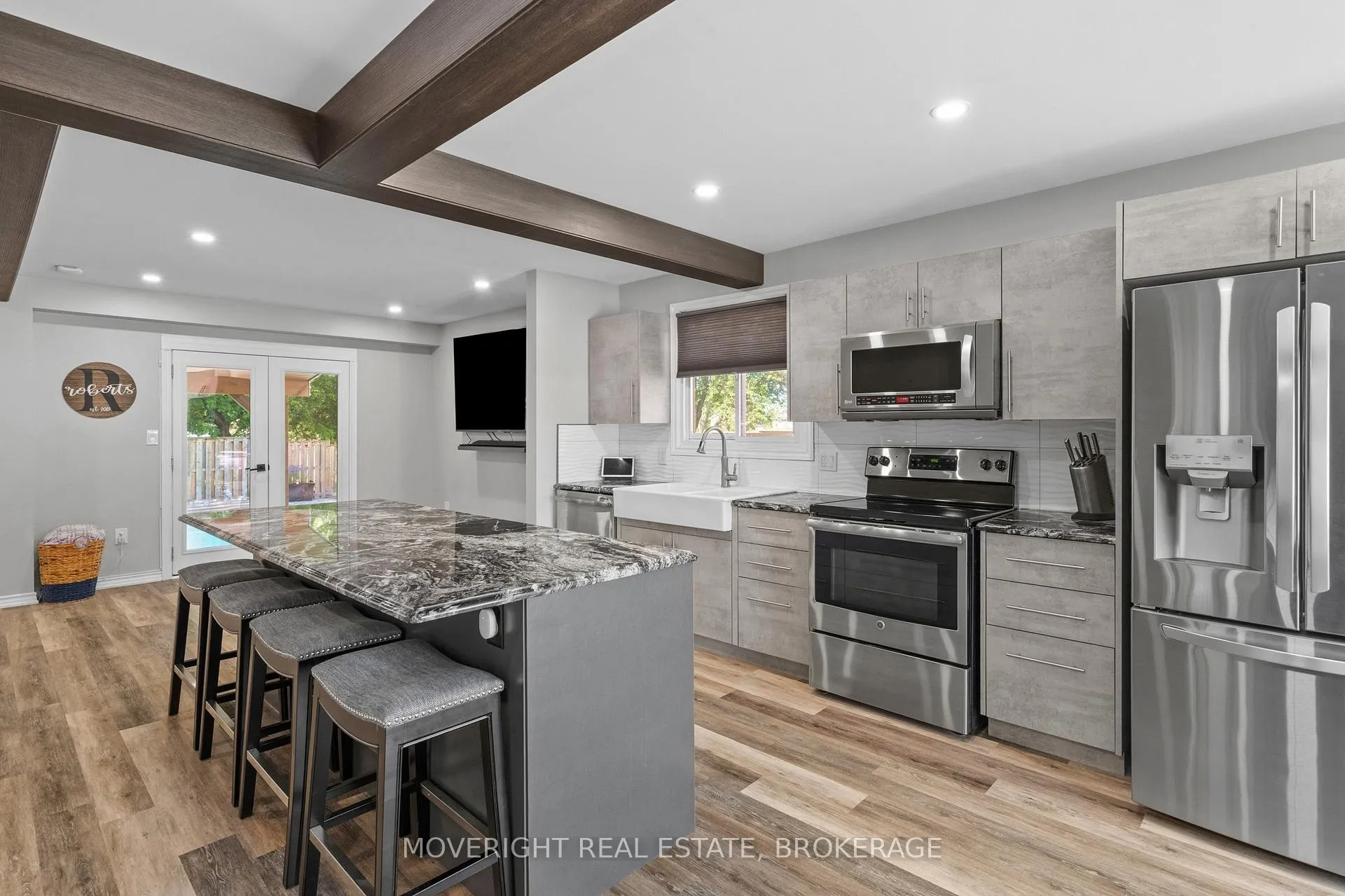 Photo 15 of 10 Squires Gate, St. Catharines, Secord Woods — HOMEH