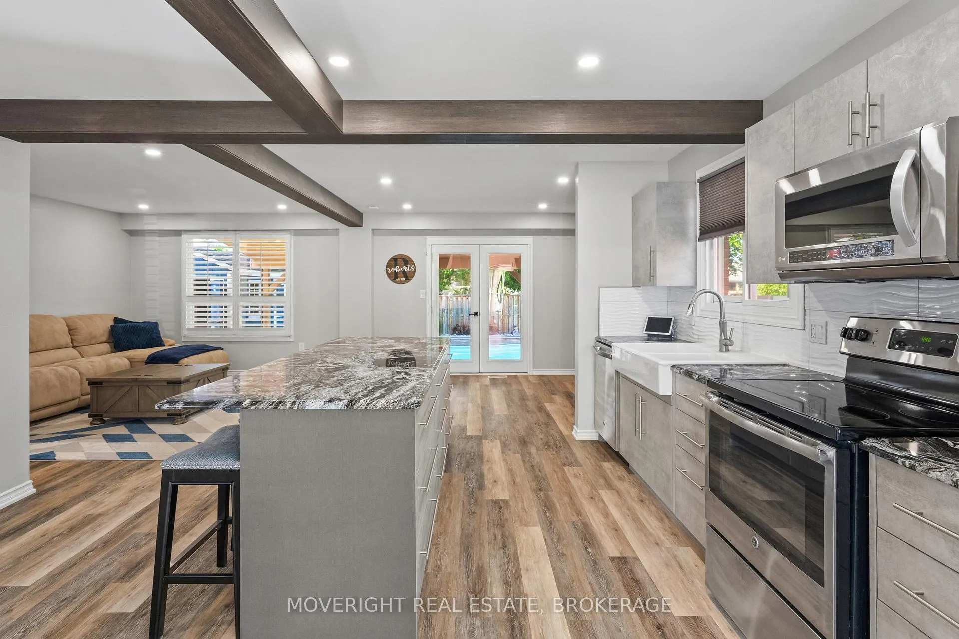 Photo 16 of 10 Squires Gate, St. Catharines, Secord Woods — HOMEH