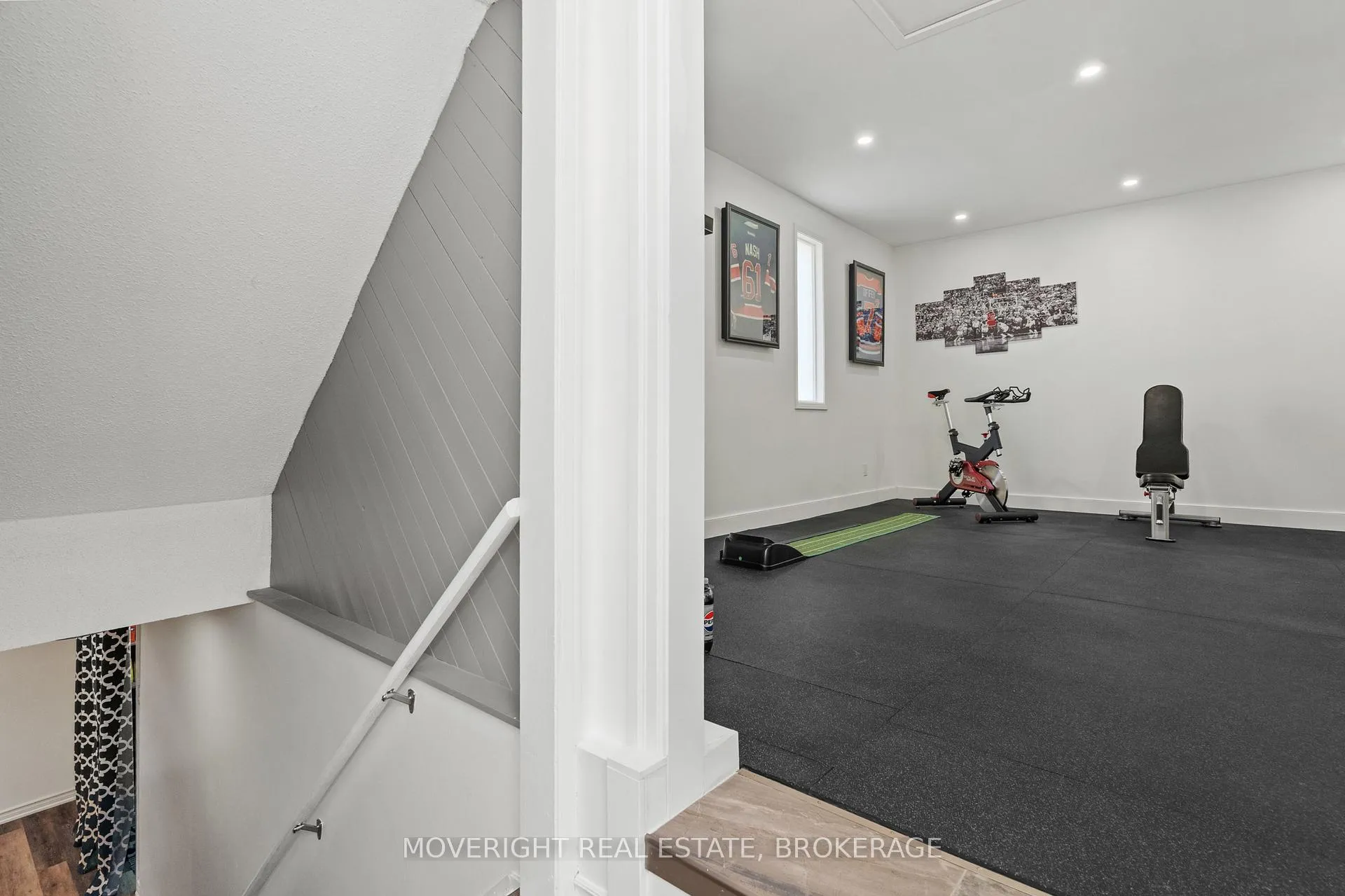 Photo 27 of 10 Squires Gate, St. Catharines, Secord Woods — HOMEH