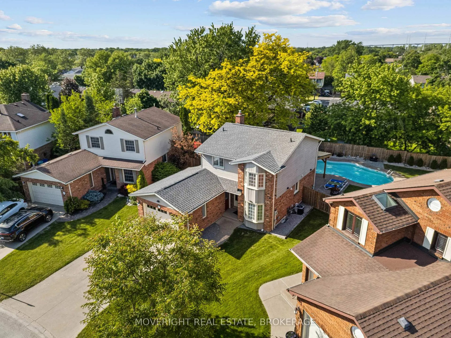 Photo 43 of 10 Squires Gate, St. Catharines, Secord Woods — HOMEH
