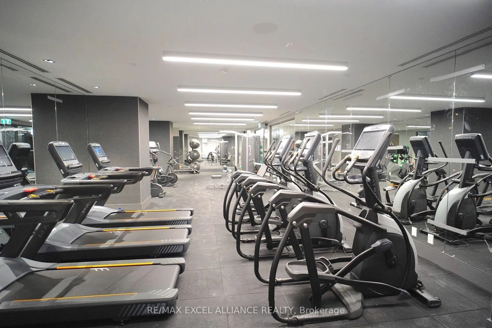 Photo 15 of Unit 3107, 8 Widmer Street, Toronto, Waterfront Communities — HOMEH