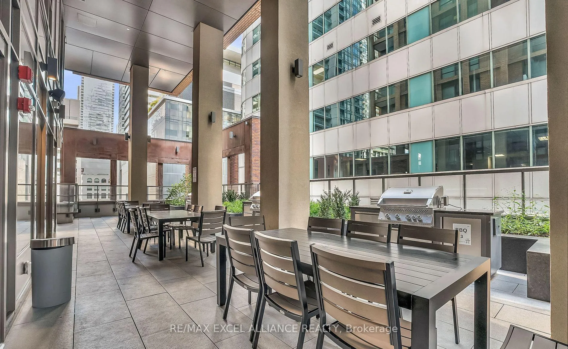 Photo 16 of Unit 3107, 8 Widmer Street, Toronto, Waterfront Communities — HOMEH
