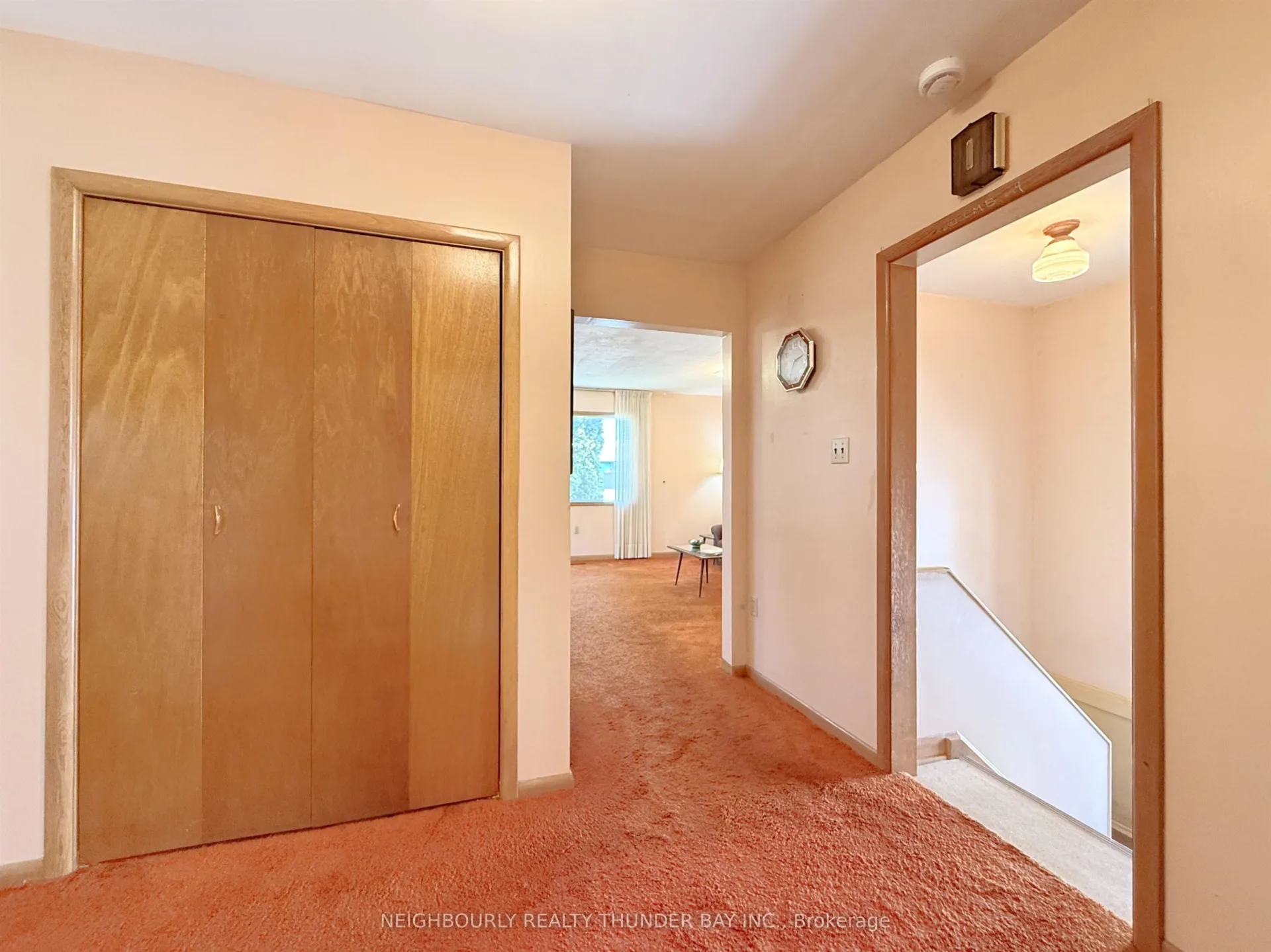 Photo 8 of 450 Northern Ave, Thunder Bay, East End — HOMEH