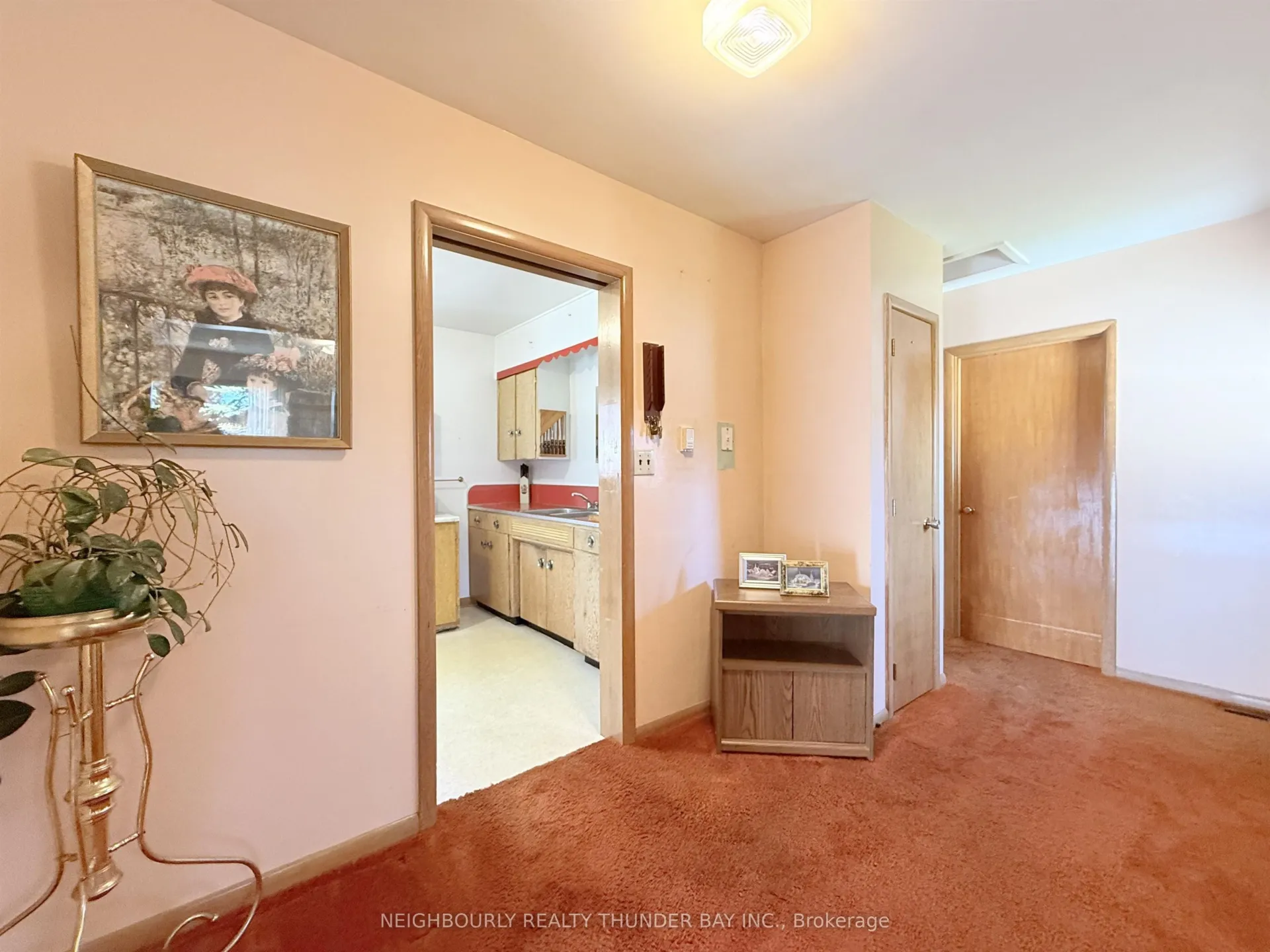 Photo 9 of 450 Northern Ave, Thunder Bay, East End — HOMEH