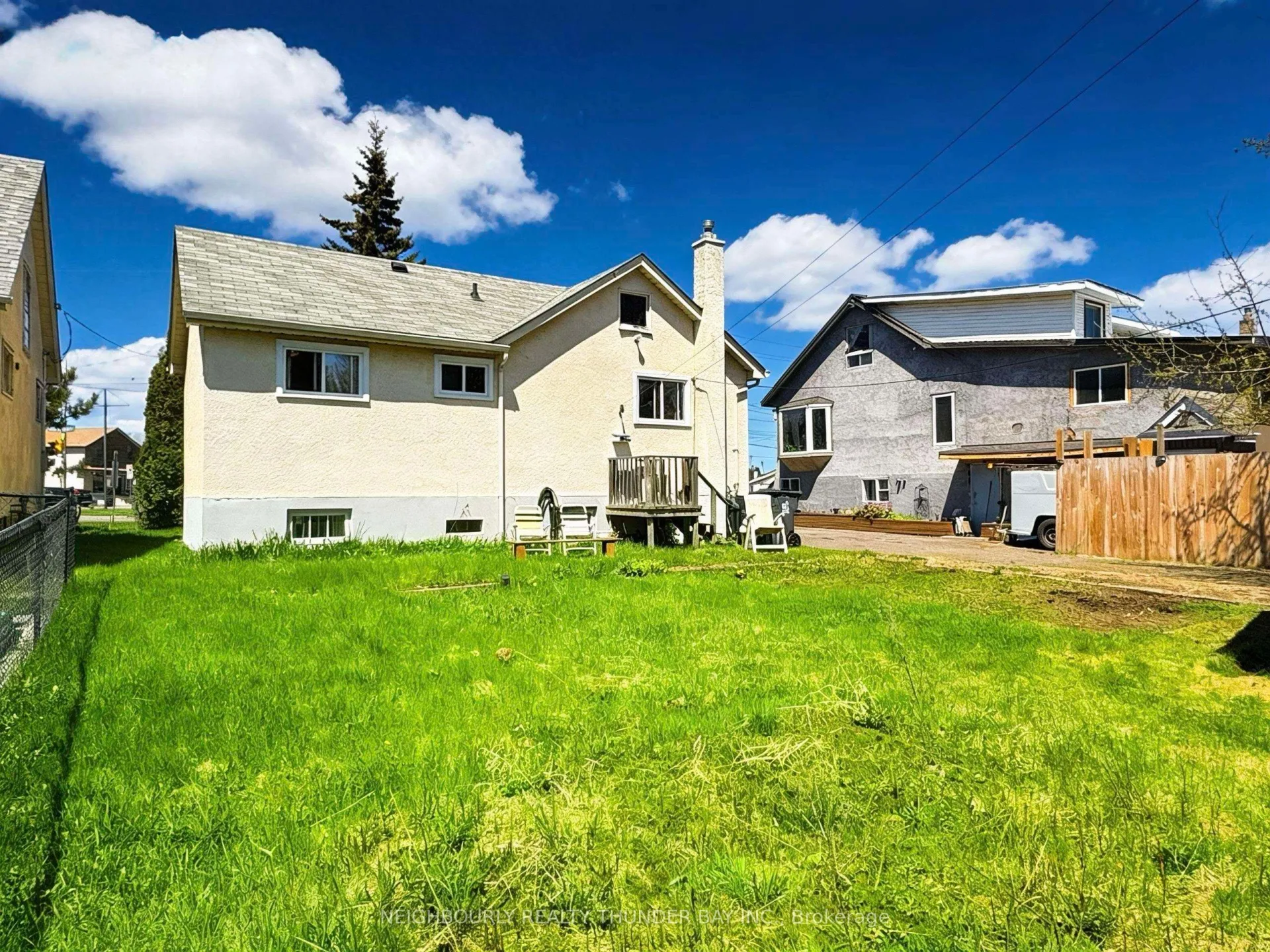 Photo 23 of 450 Northern Ave, Thunder Bay, East End — HOMEH