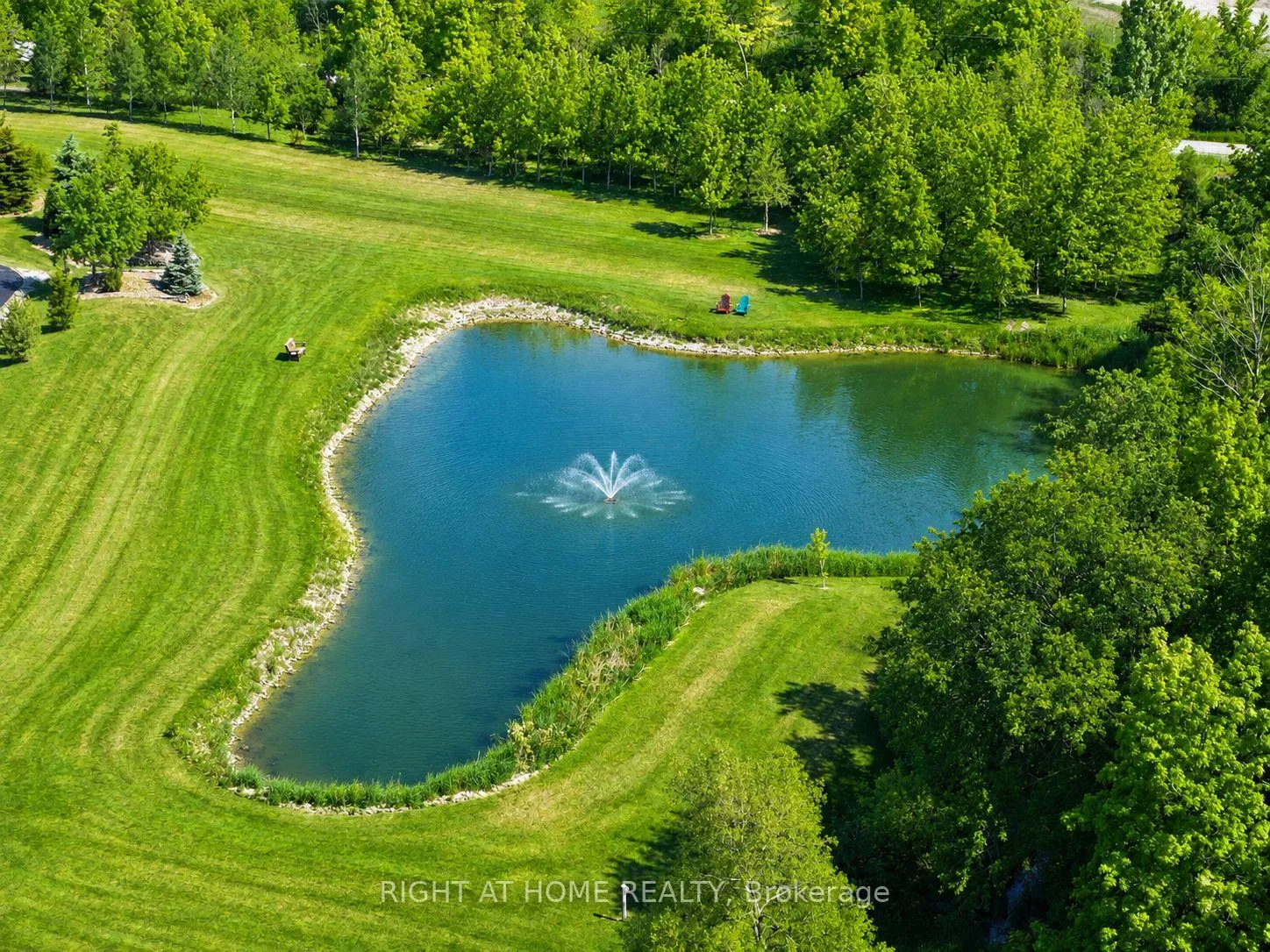 Photo 7 of 8350 Young Street, Grimsby, Grimsby Escarpment — HOMEH