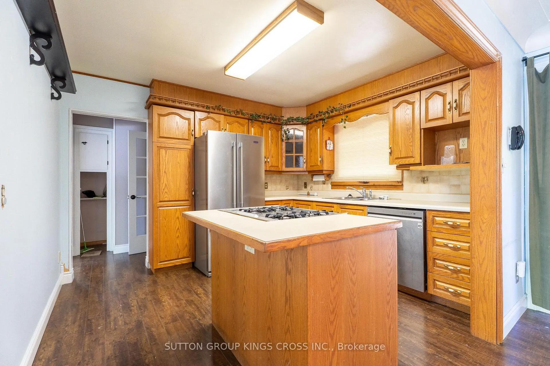 Photo 8 of 23 Redbud Drive, Chatham-Kent, SW — HOMEH