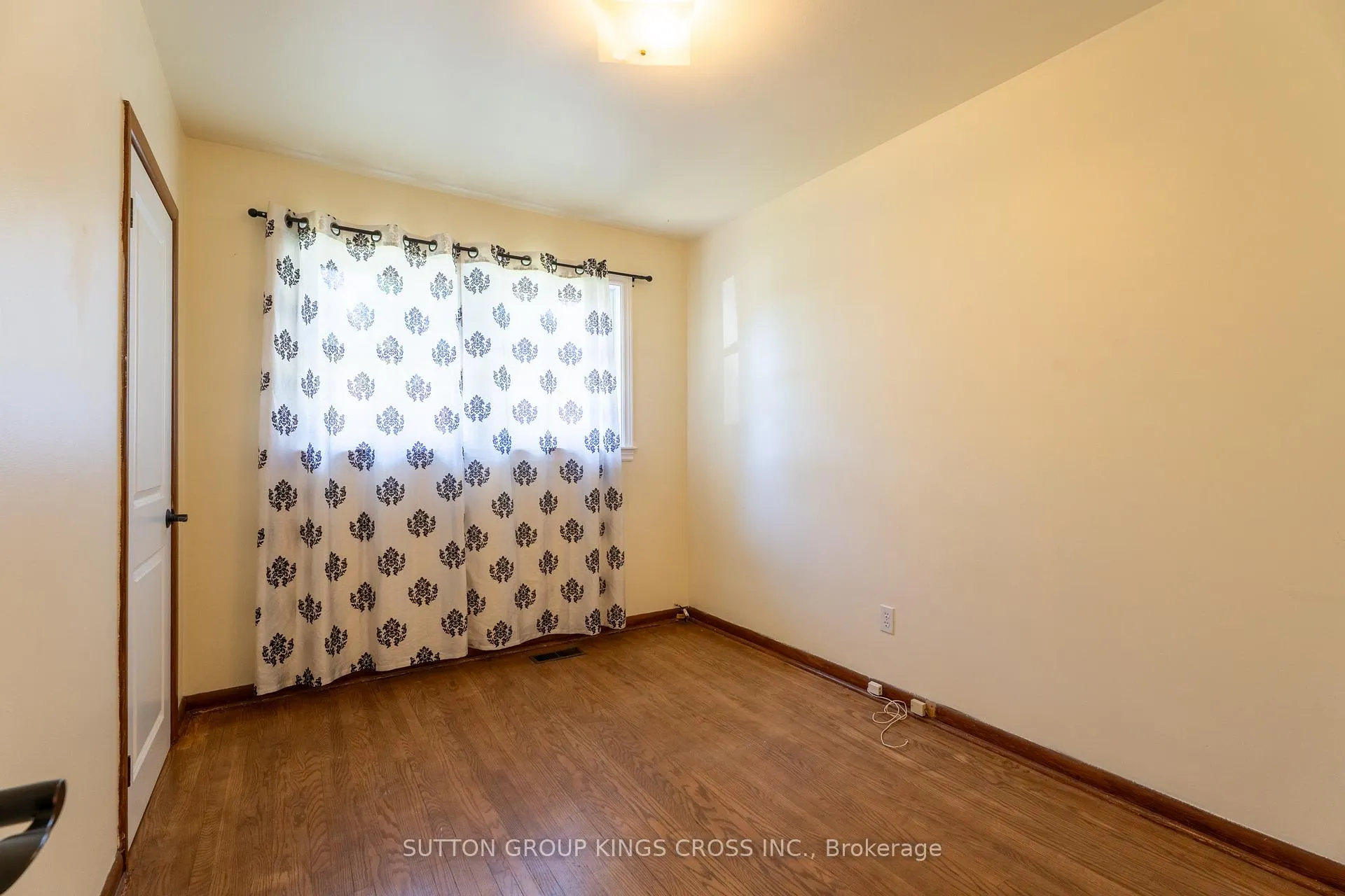 Photo 12 of 23 Redbud Drive, Chatham-Kent, SW — HOMEH