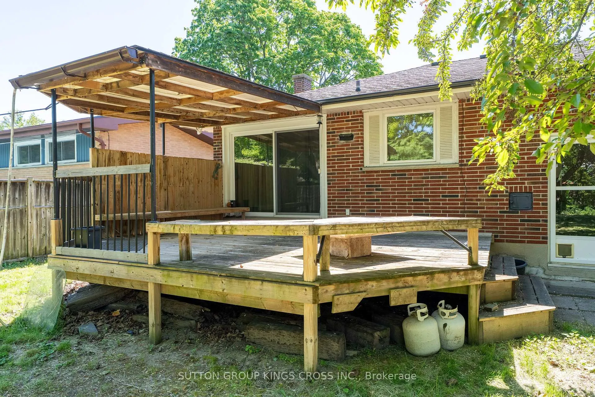 Photo 36 of 23 Redbud Drive, Chatham-Kent, SW — HOMEH