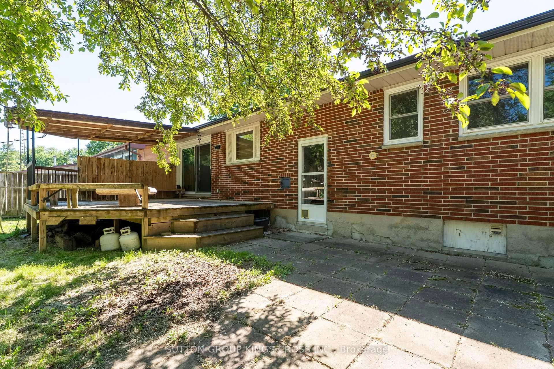 Photo 41 of 23 Redbud Drive, Chatham-Kent, SW — HOMEH