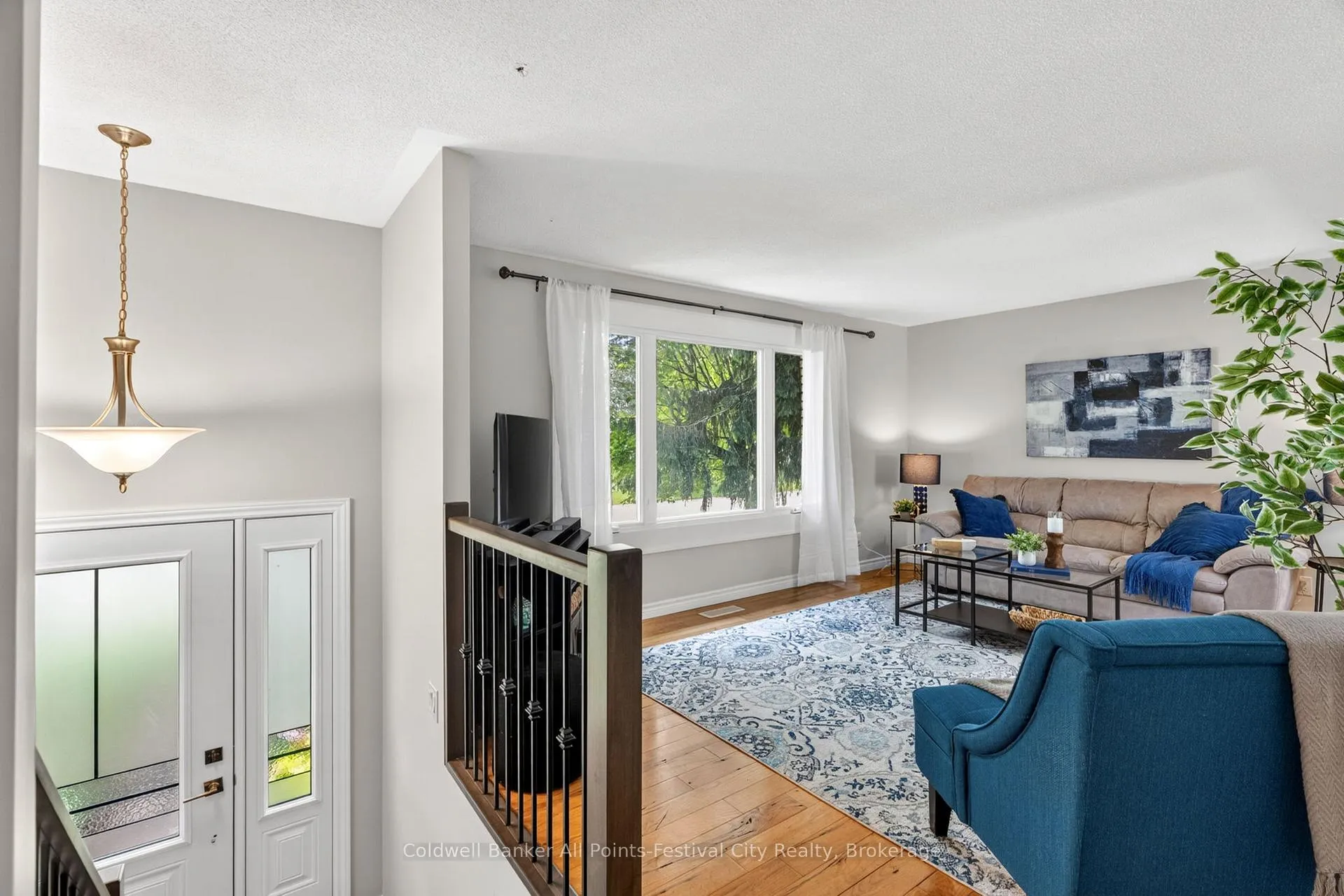 Photo 6 of 398 Townsend Street, Central Huron, Clinton — HOMEH