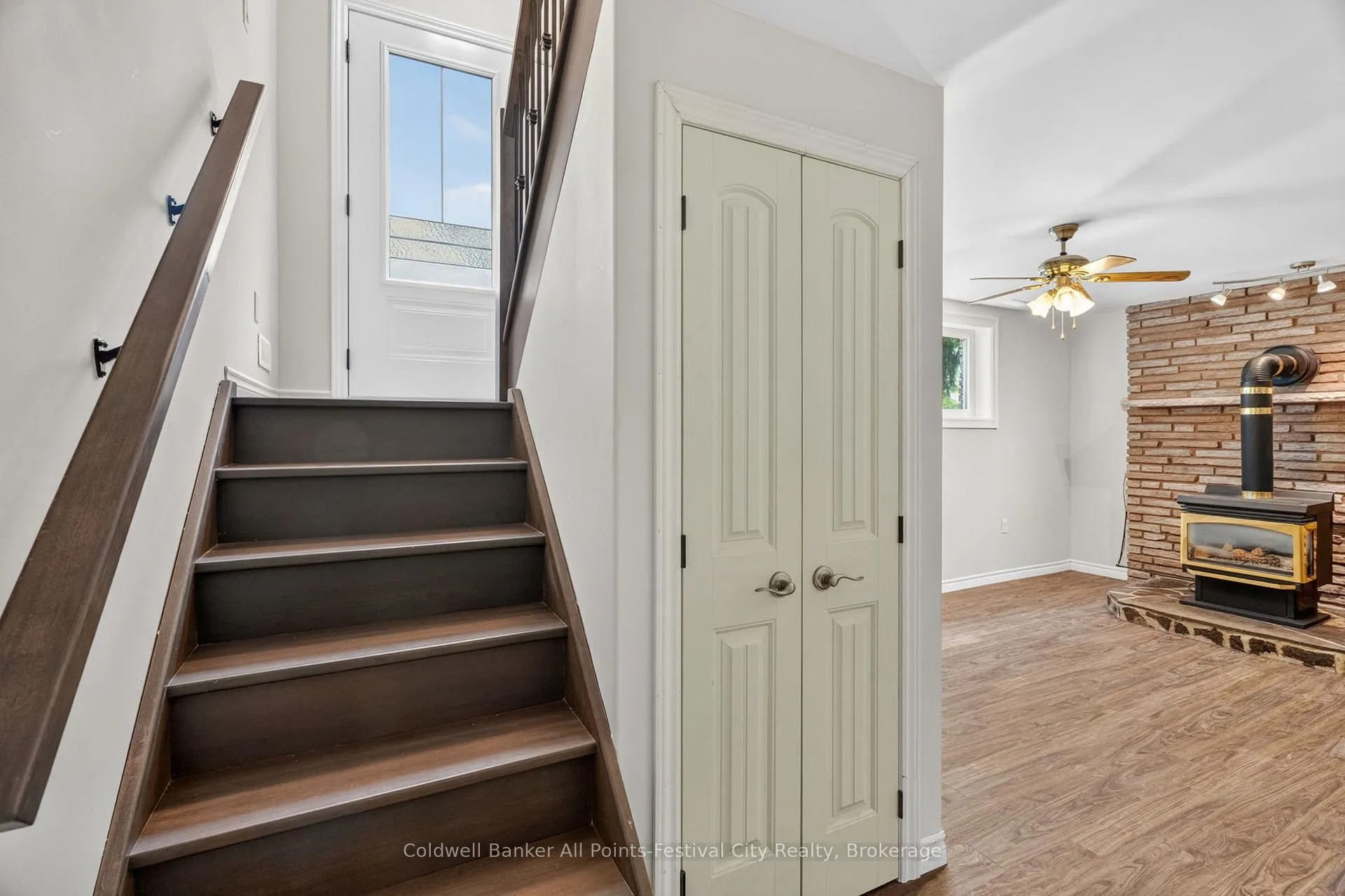 Photo 25 of 398 Townsend Street, Central Huron, Clinton — HOMEH