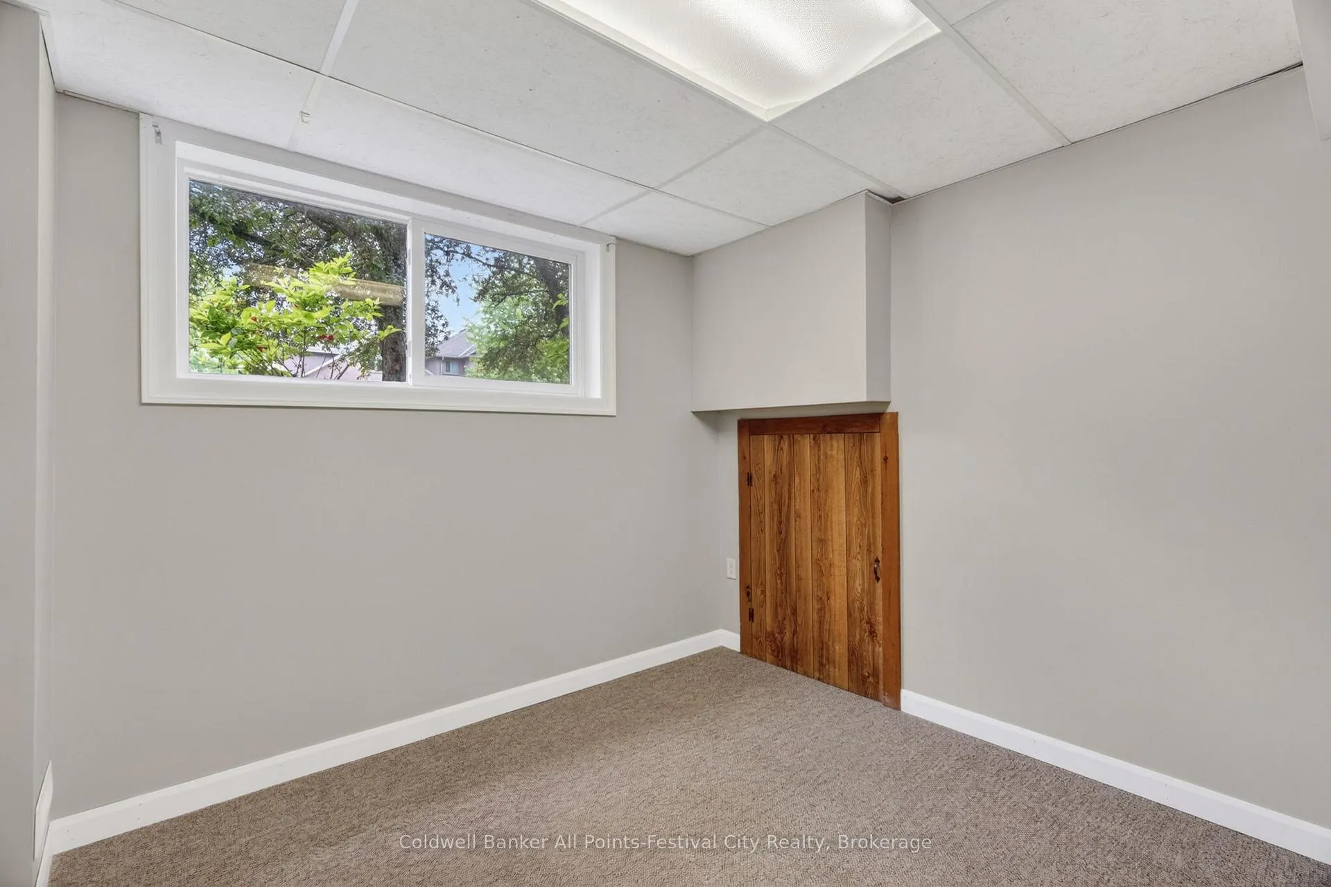Photo 33 of 398 Townsend Street, Central Huron, Clinton — HOMEH
