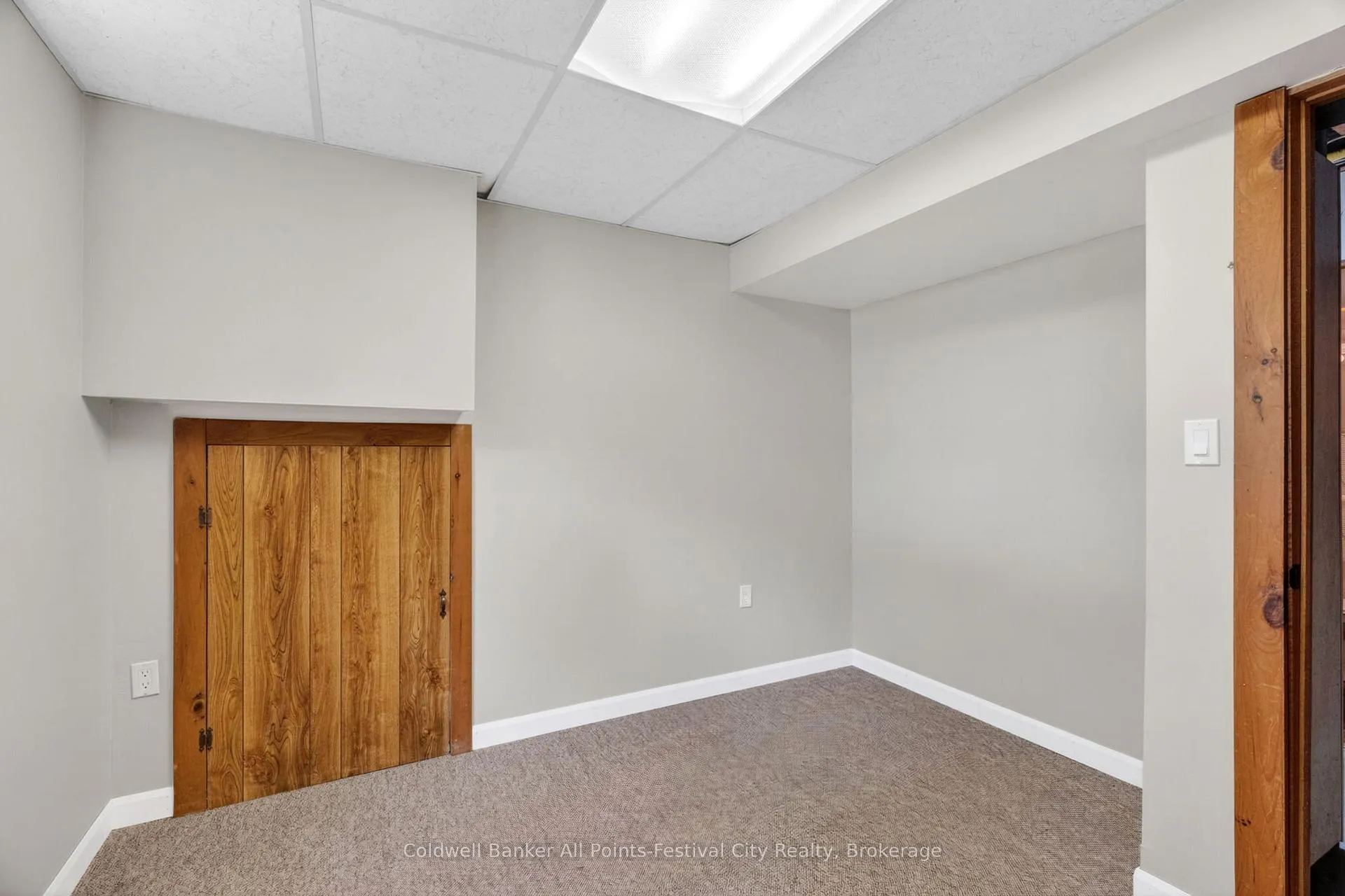 Photo 34 of 398 Townsend Street, Central Huron, Clinton — HOMEH
