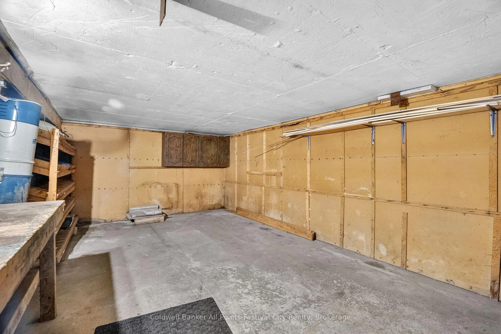 Photo 37 of 398 Townsend Street, Central Huron, Clinton — HOMEH