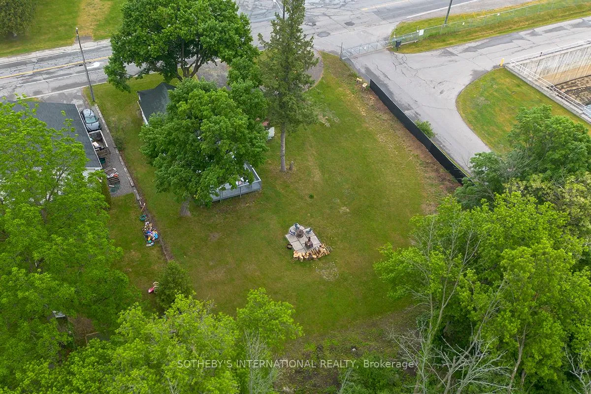 Photo 39 of 172 Queen Street, Smiths Falls — HOMEH