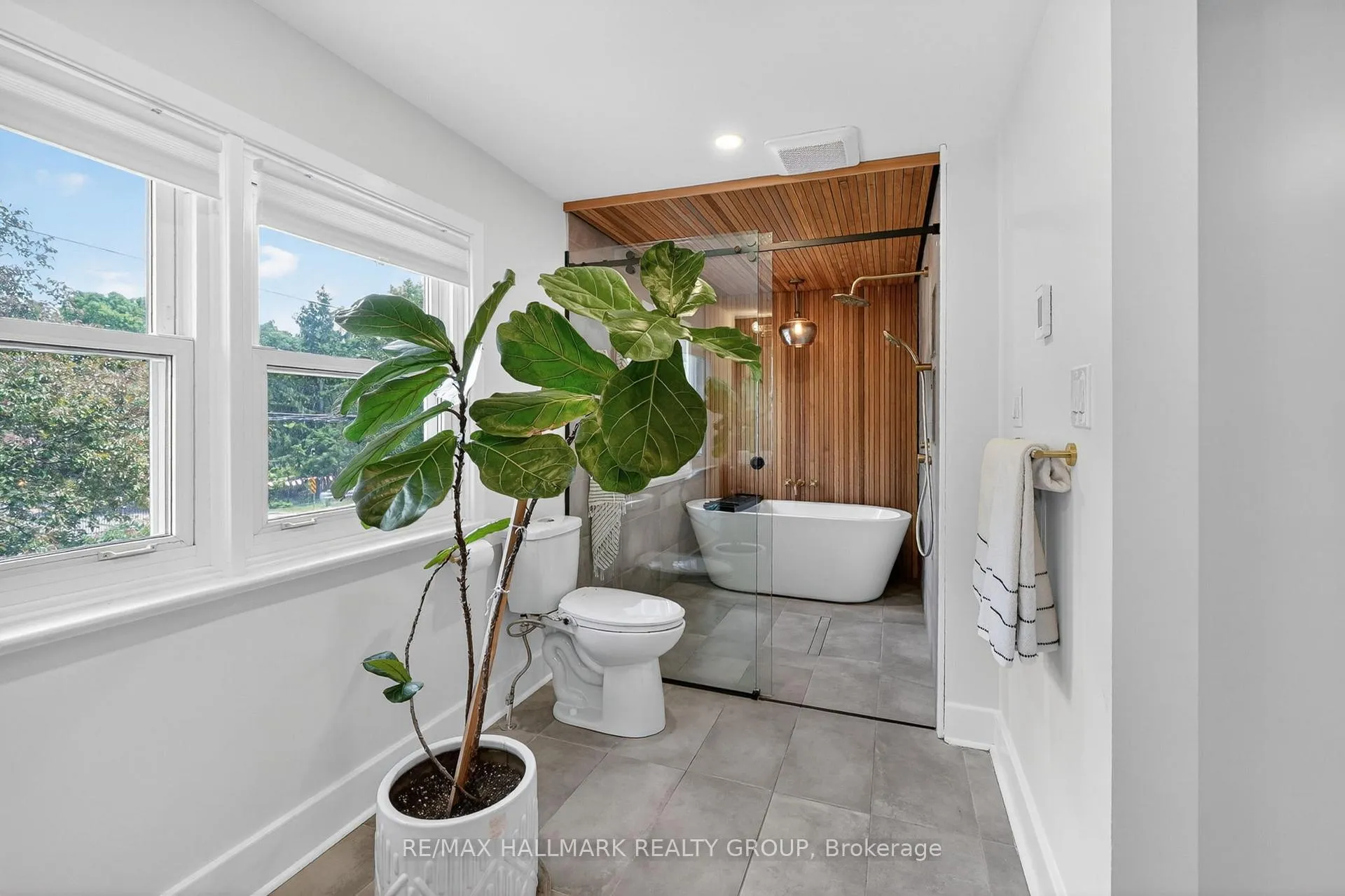 Photo 25 of 3588 Albion Road, Ottawa, Emerald Woods/Sawmill Creek — HOMEH