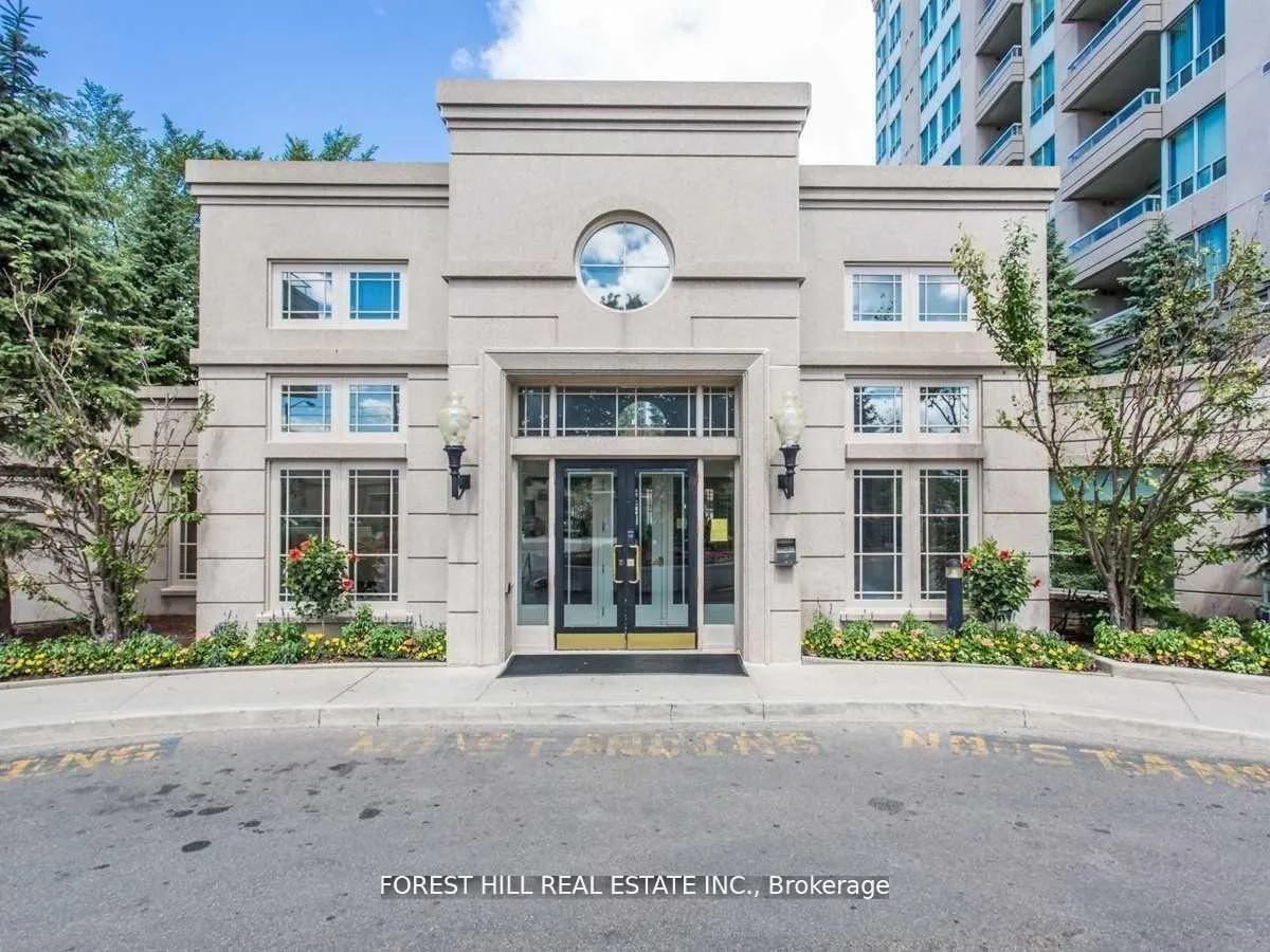 Photo 2 of Unit 812, 8 Covington Road, Toronto, Englemount-Lawrence — HOMEH