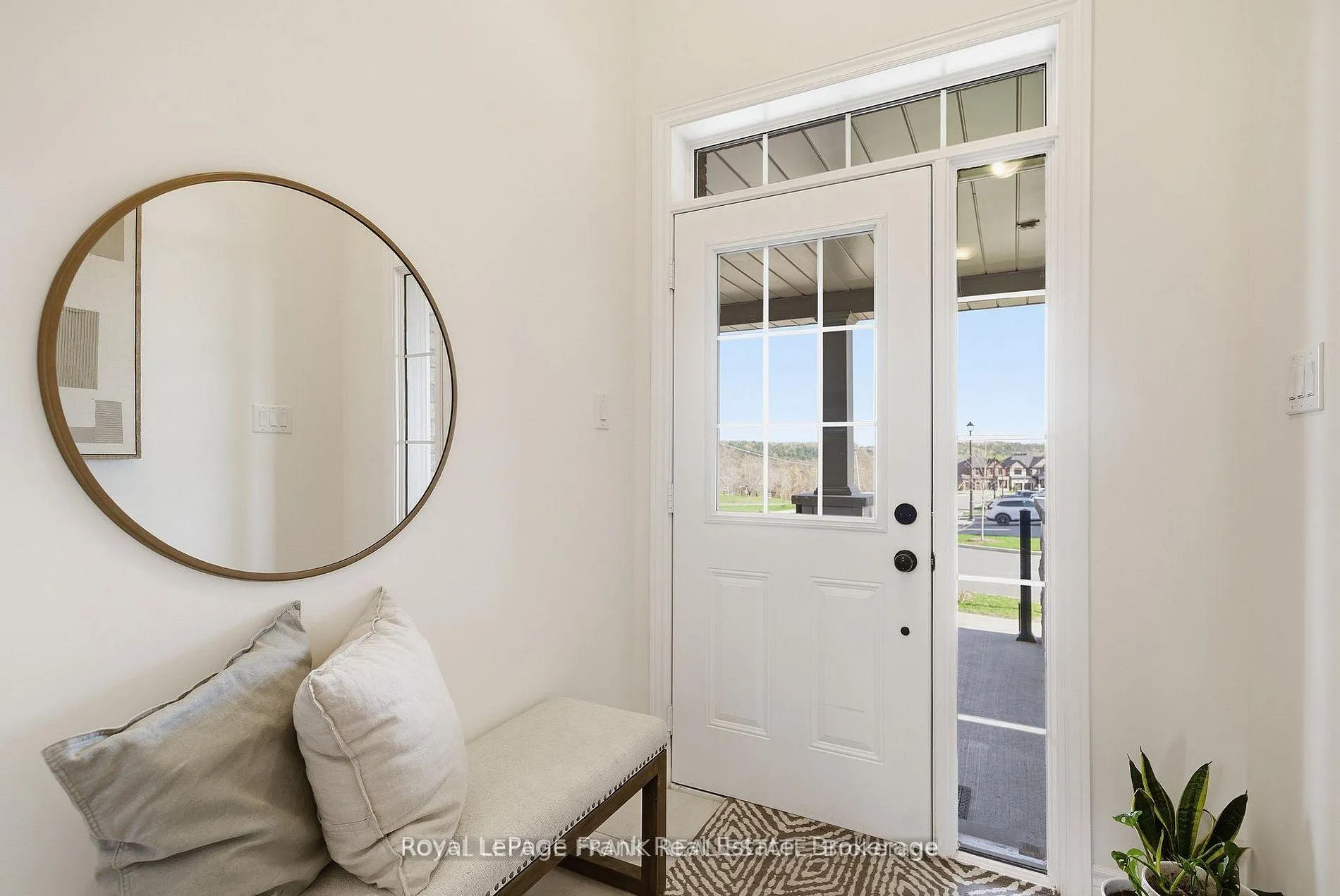 Photo 5 of 15 Highlands Boulevard, Cavan Monaghan, Cavan Twp — HOMEH