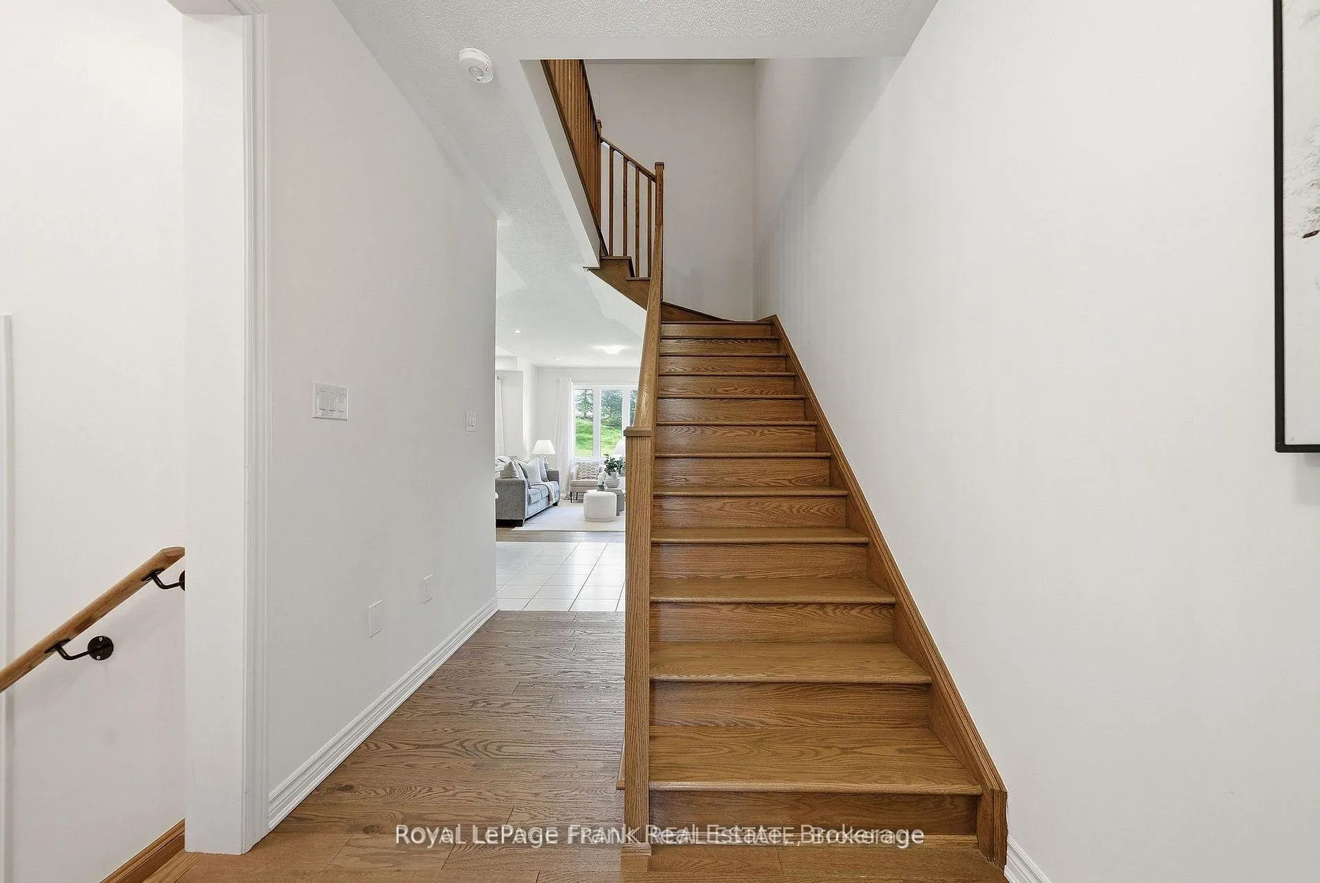 Photo 6 of 15 Highlands Boulevard, Cavan Monaghan, Cavan Twp — HOMEH