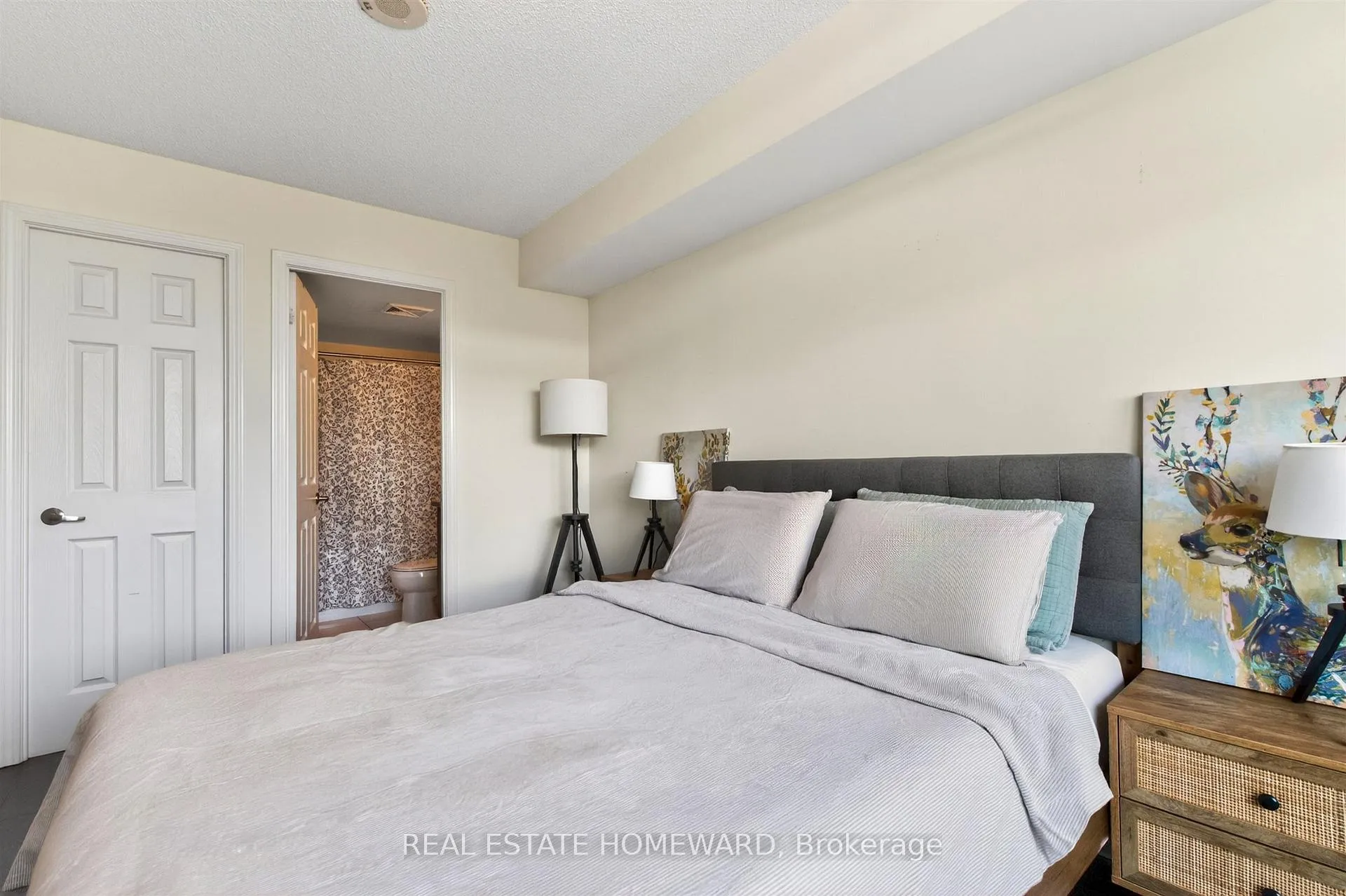 Photo 11 of Unit 518, 25 Lower Simcoe Street, Toronto, Waterfront Communities — HOMEH