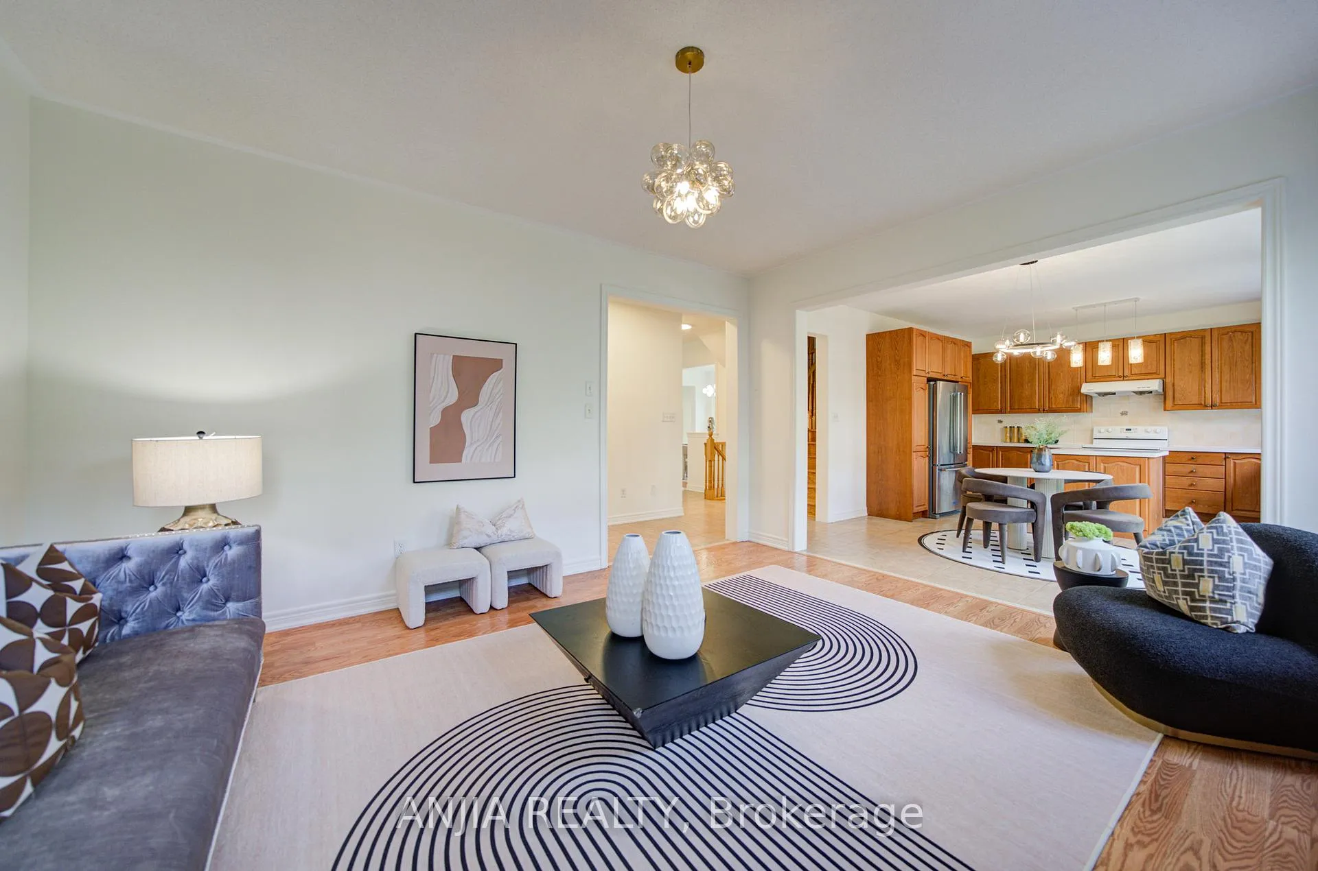 Photo 9 of 4 Willow Street, Markham, Wismer — HOMEH