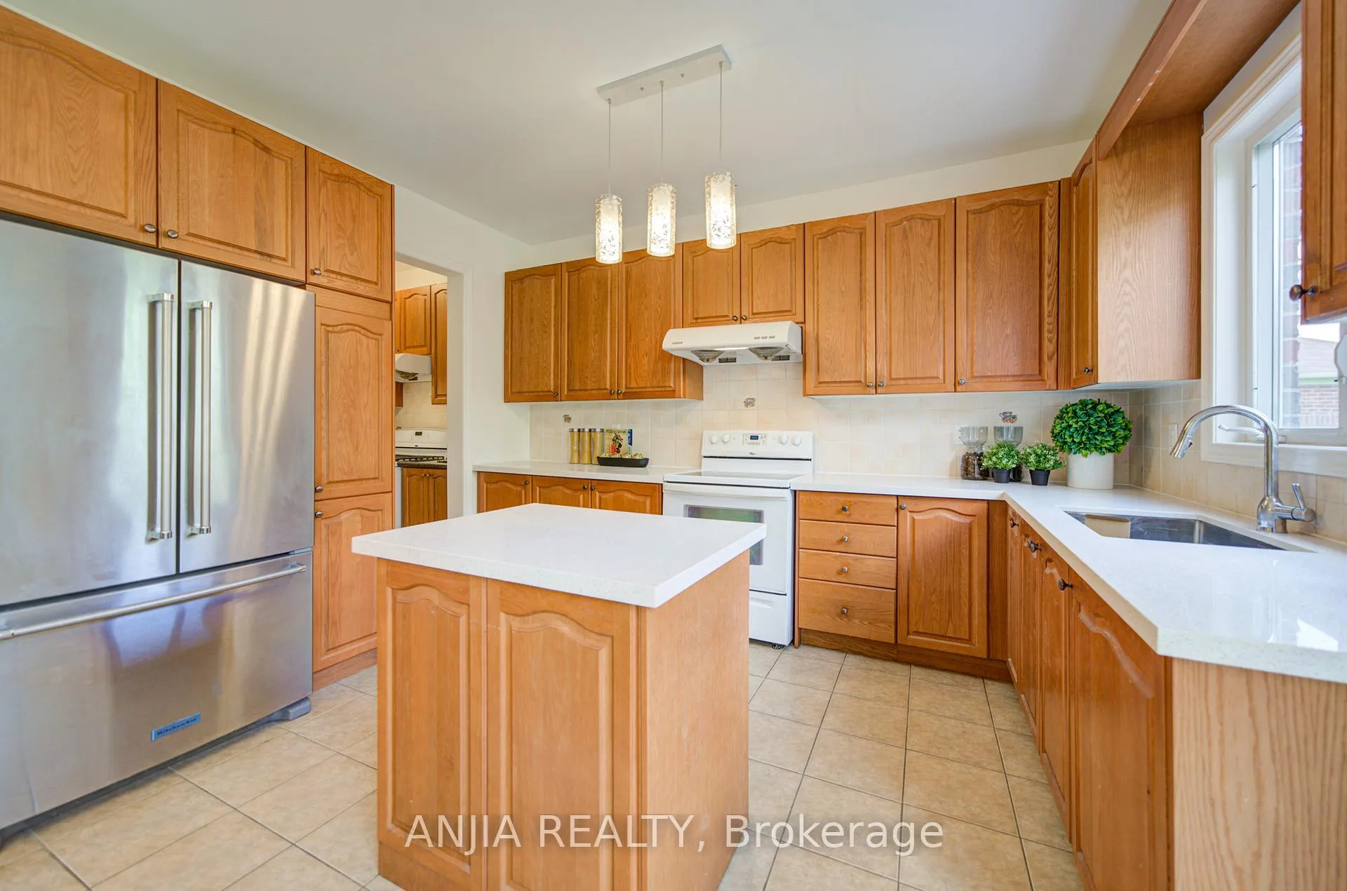 Photo 13 of 4 Willow Street, Markham, Wismer — HOMEH