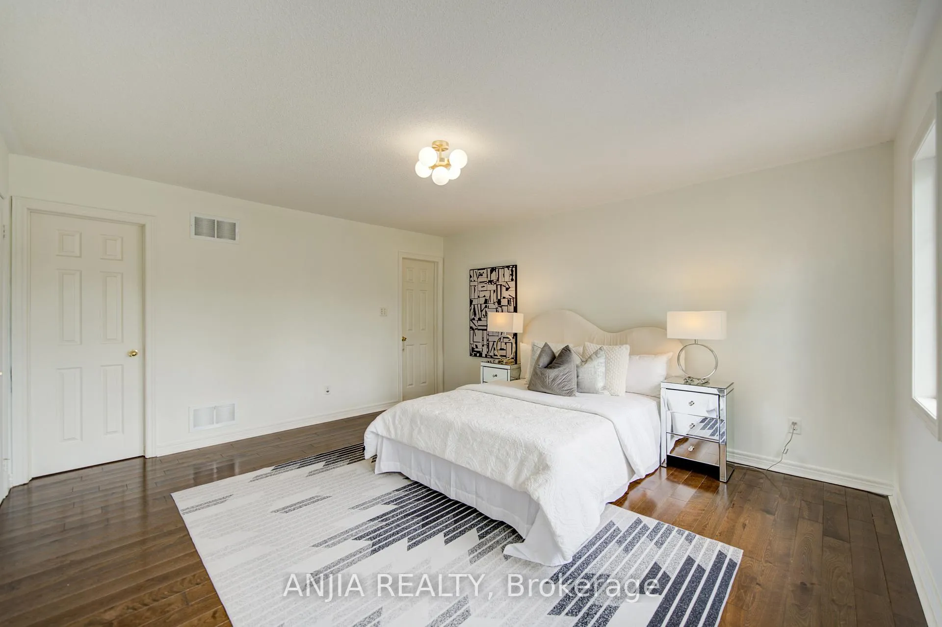 Photo 28 of 4 Willow Street, Markham, Wismer — HOMEH