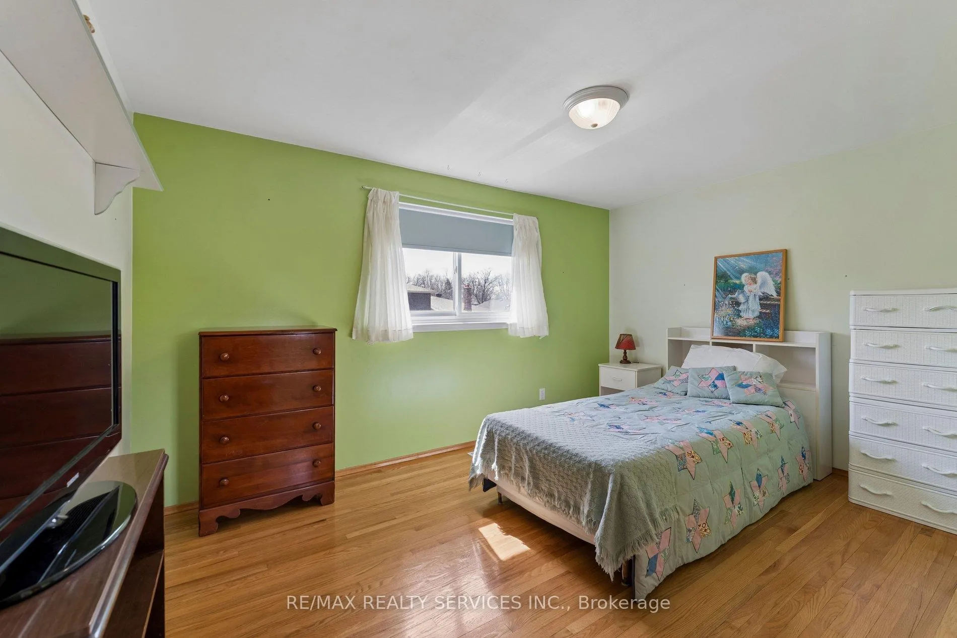 Photo 23 of 21 Willis Drive, Brampton, Brampton East — HOMEH