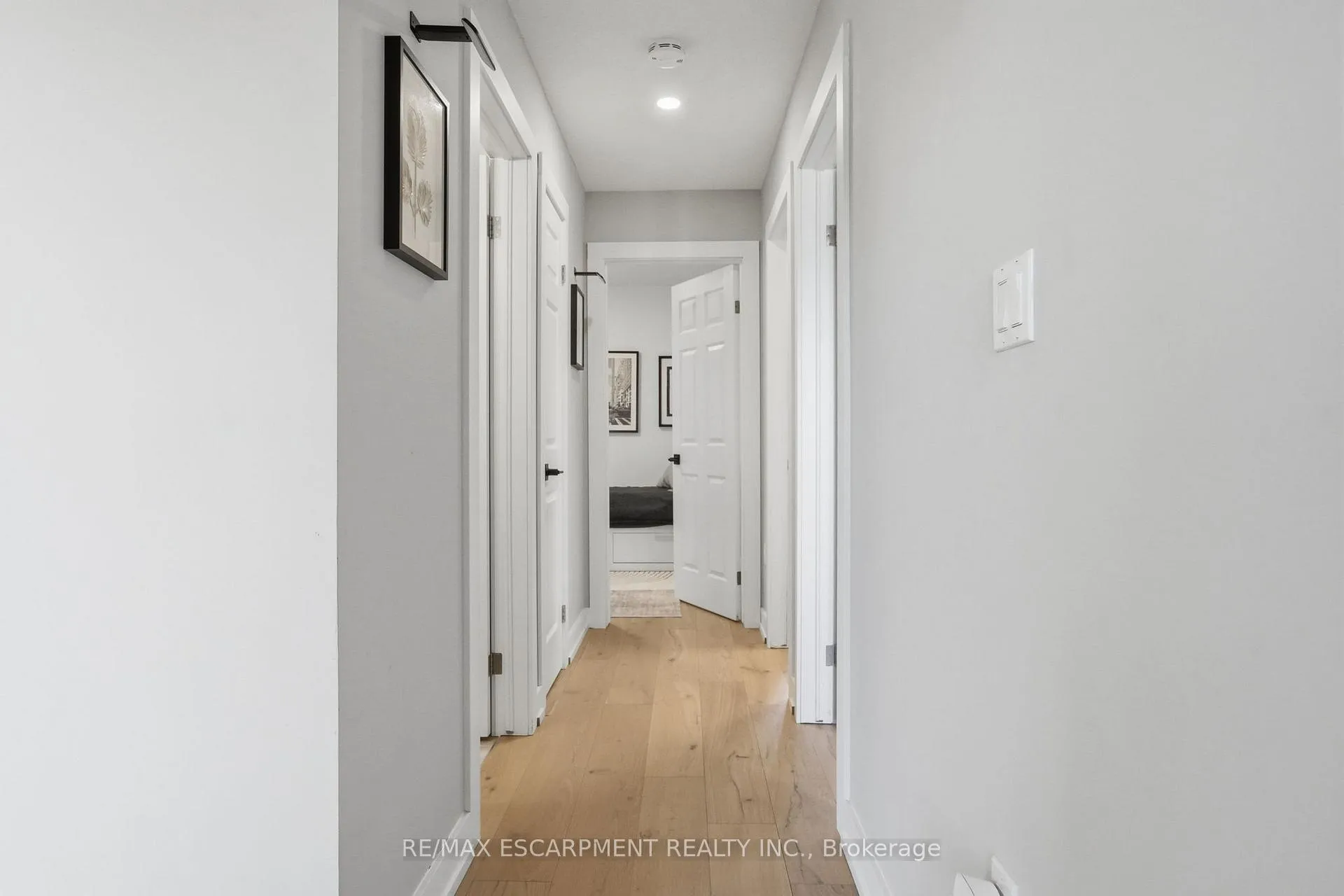 Photo 18 of 111 Greenstem Crescent, Hamilton, Winona Park — HOMEH