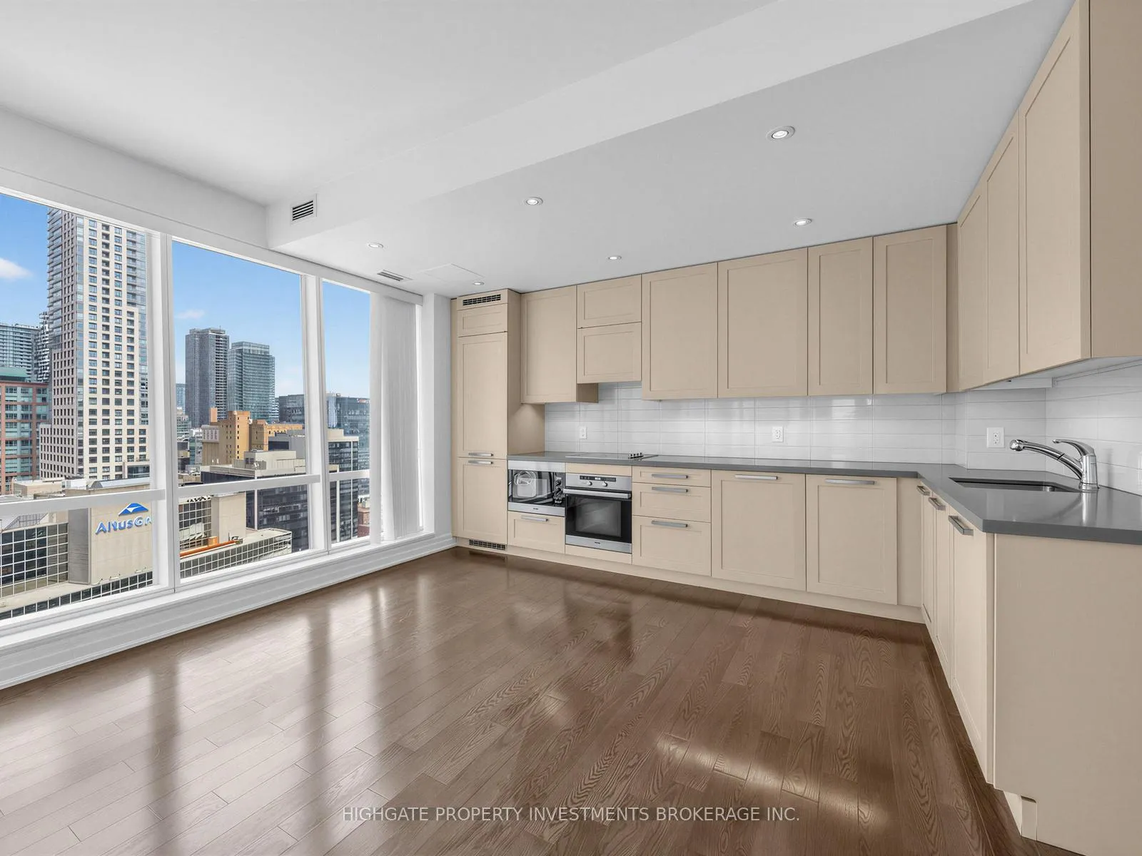 Photo 8 of Unit 2305, 8 The Esplanade Street, Toronto, Church-Yonge Corridor — HOMEH