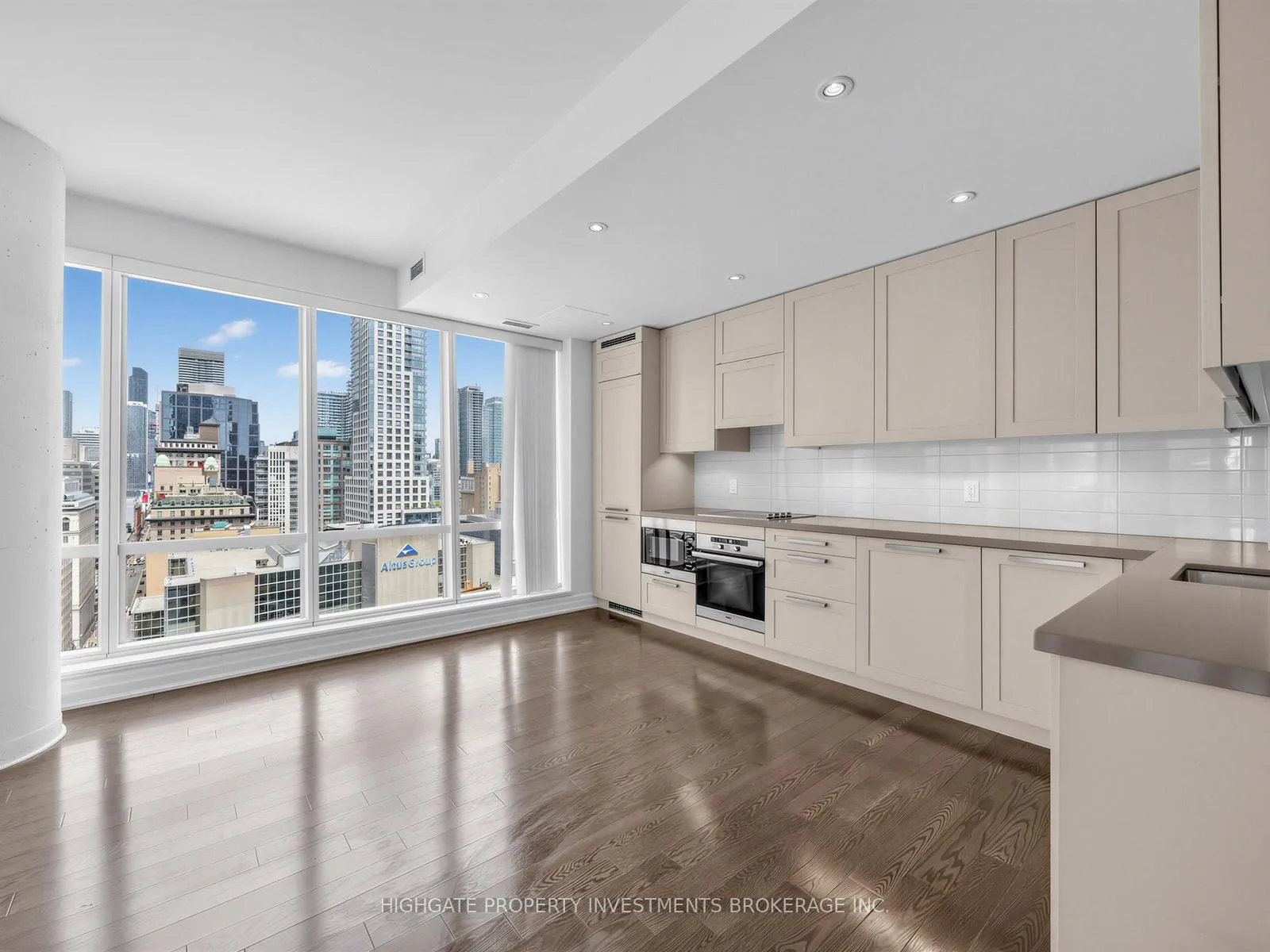 Photo 12 of Unit 2305, 8 The Esplanade Street, Toronto, Church-Yonge Corridor — HOMEH