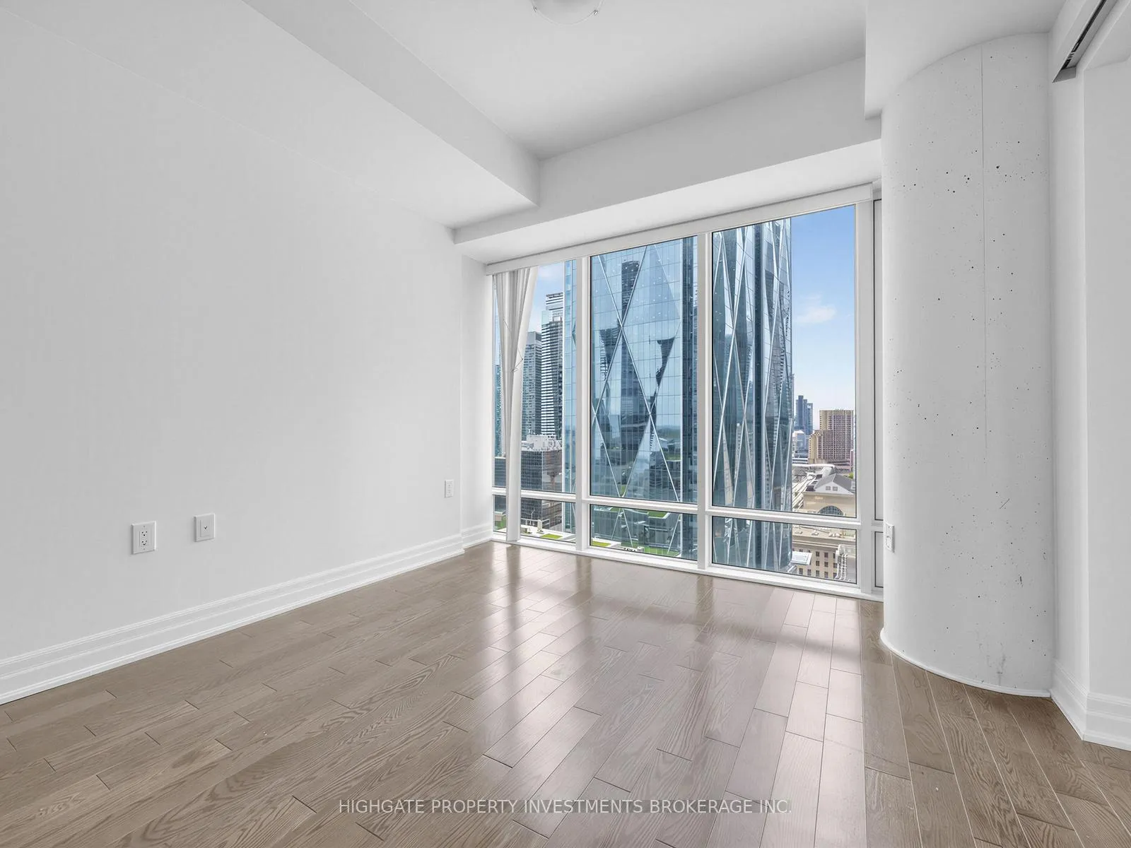 Photo 16 of Unit 2305, 8 The Esplanade Street, Toronto, Church-Yonge Corridor — HOMEH
