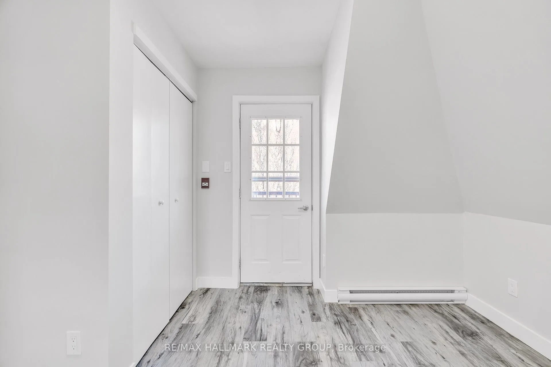 Photo 16 of Unit 5, 261 Somerset Street E, Ottawa, Ottawa Centre — HOMEH