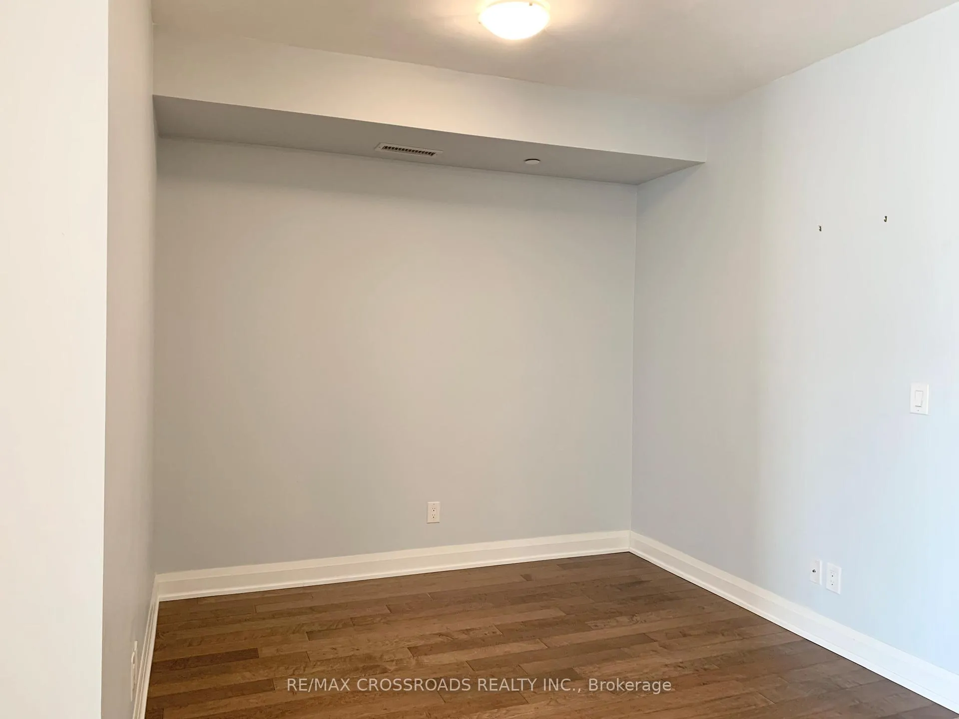 Photo 4 of Unit 212, 8200 Birchmount Road, Markham, Unionville — HOMEH