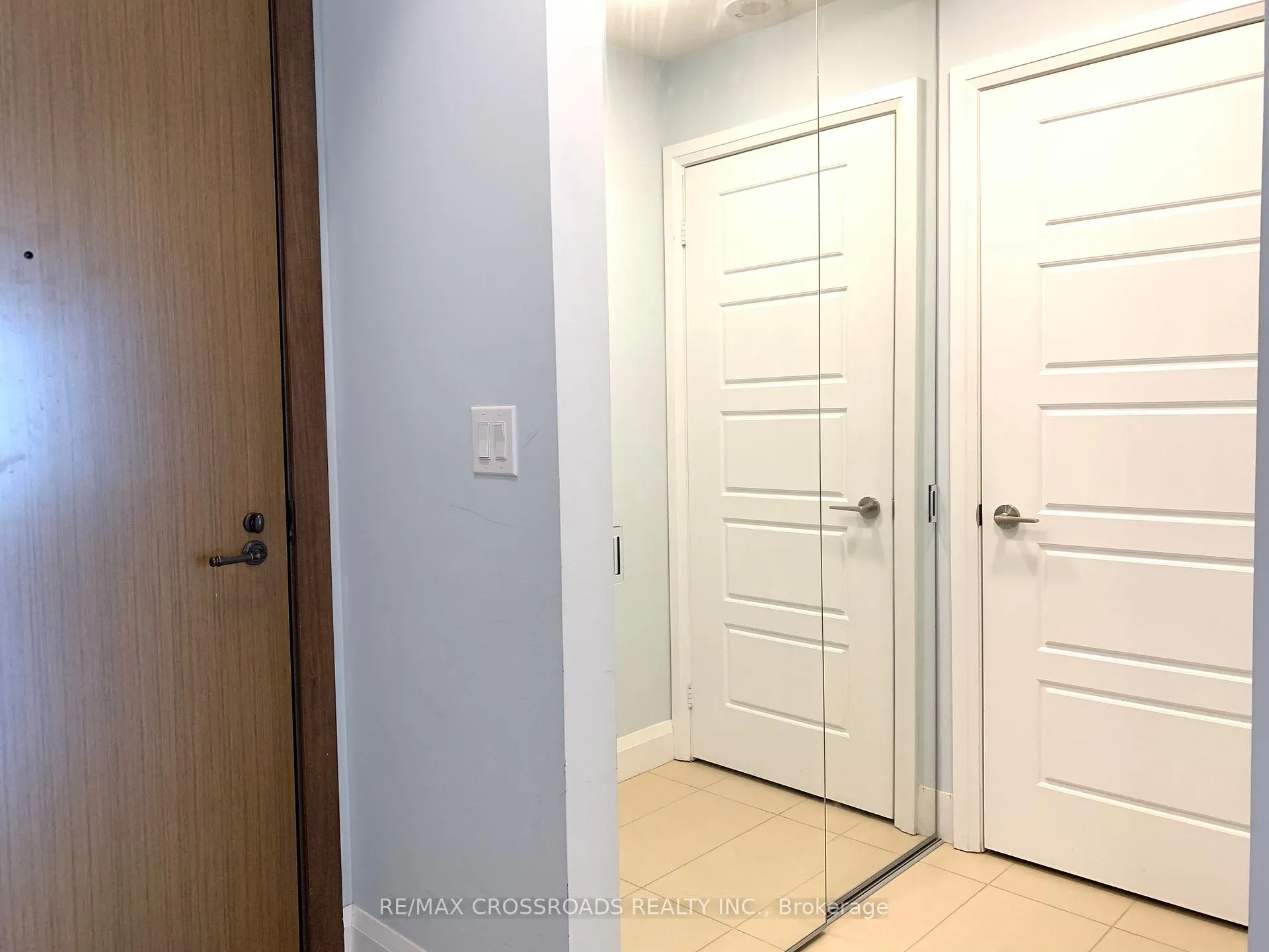 Photo 12 of Unit 212, 8200 Birchmount Road, Markham, Unionville — HOMEH