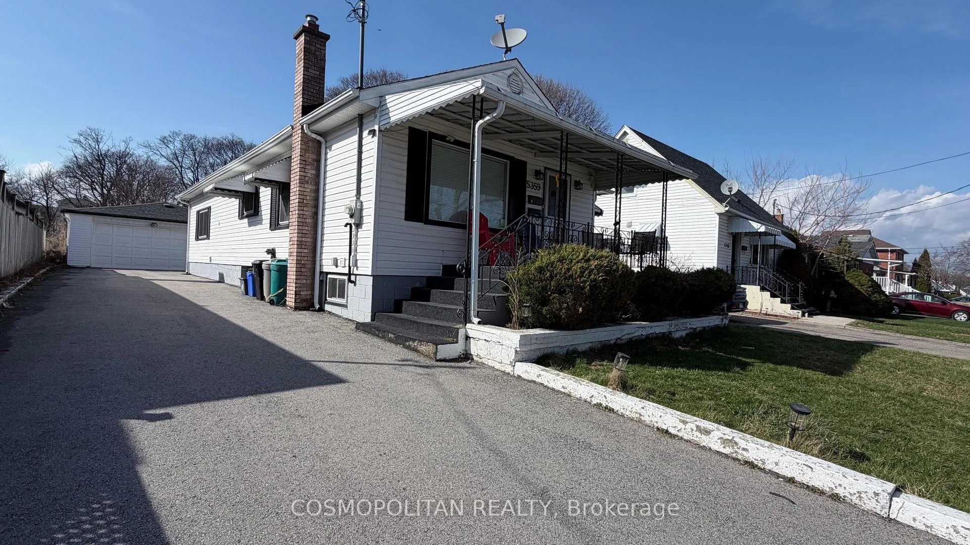 Front of 5359 Ontario Avenue