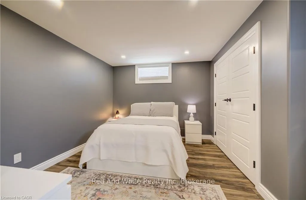 Photo 35 of 195 Westcliff Way, Cambridge — HOMEH